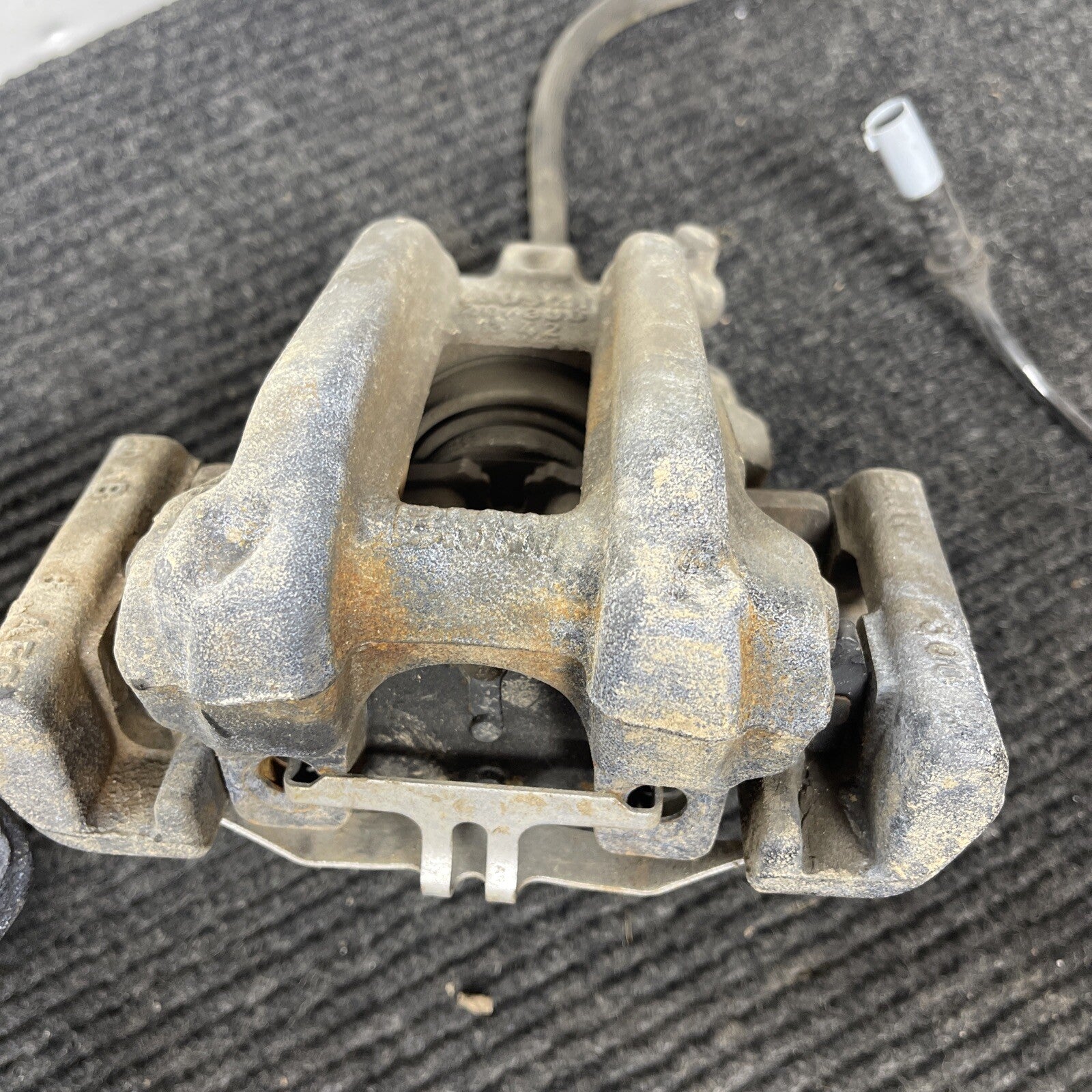 OEM BMW F30 F32 F33 F36 328 330 430 Rear Left Right Brake Calipers SET