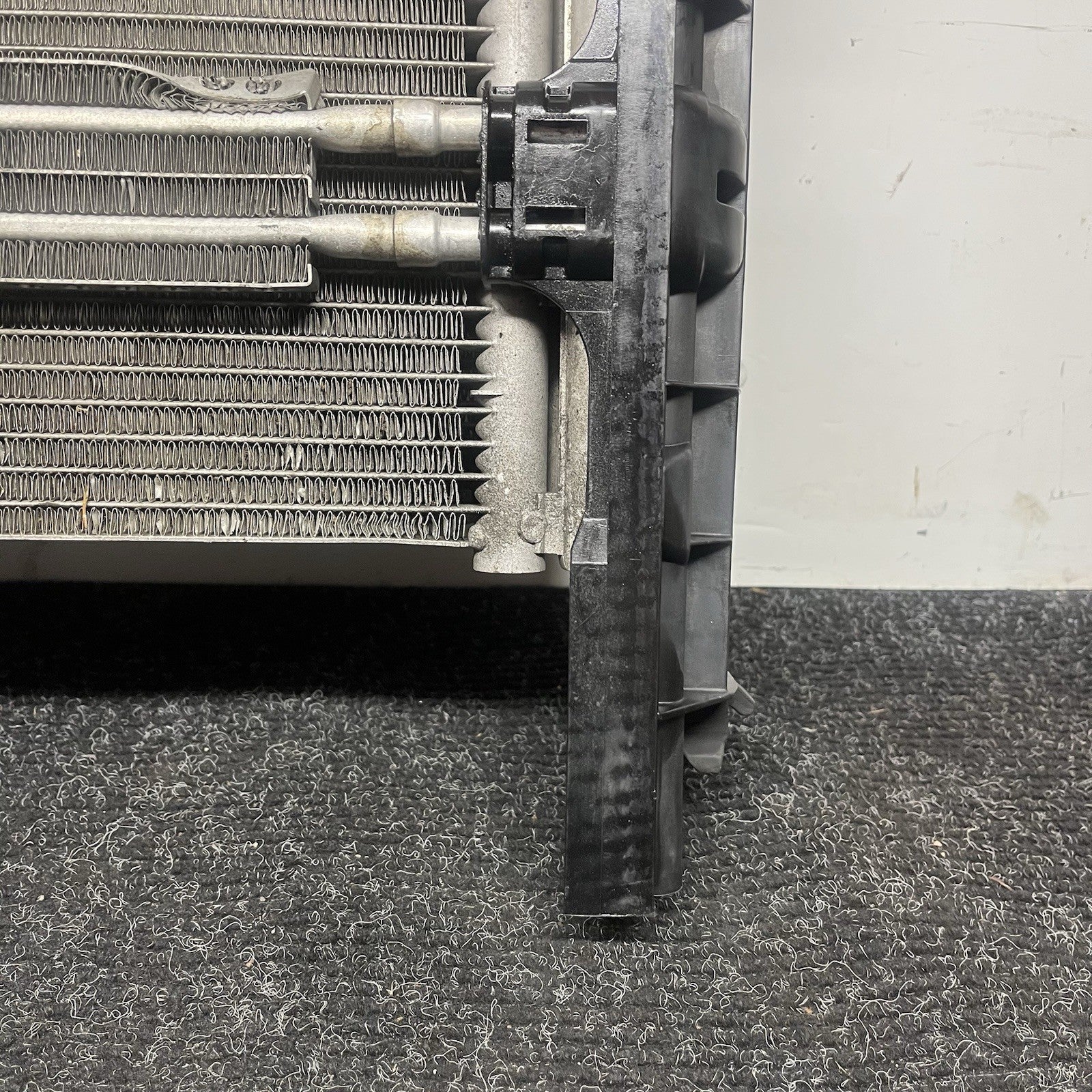 ☑️ 07-13 BMW E92 N54 335i RADIATOR A/T TRANSMISSION OIL COOLER W CONDENSER OEM