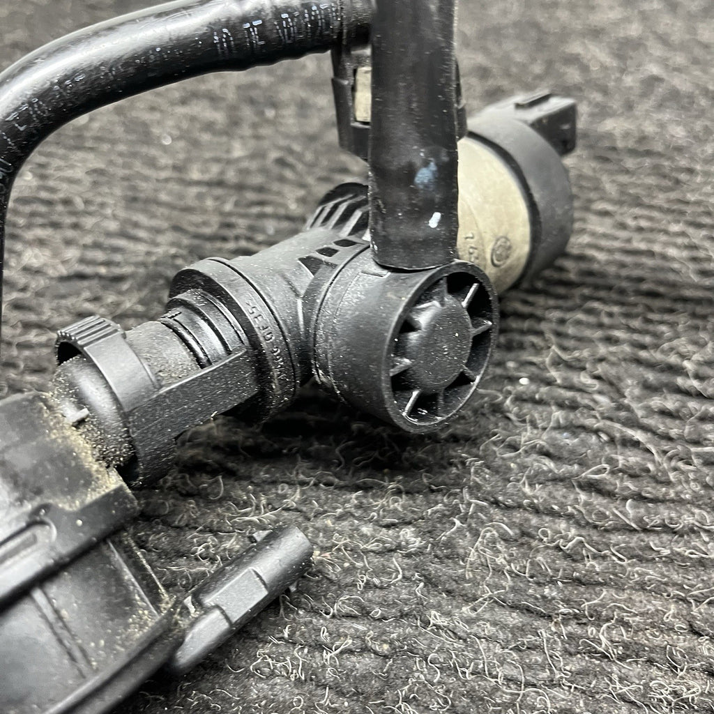 ☑️ Fuel Vent Valve BMW F10 535I X5 E70 35IX Ventilation Valve Fuel 7636158