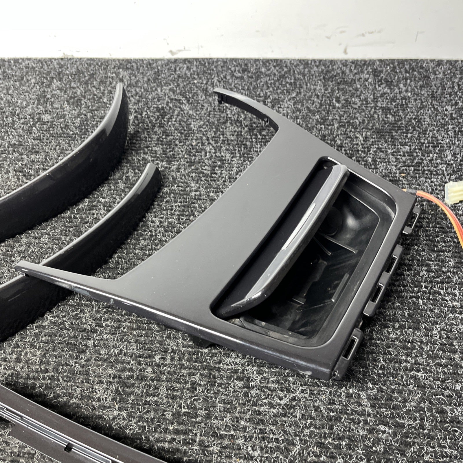 ☑️ 08-13 OEM BMW E82 E88 135 128 Gloss Black Dash Door Interior Trim SET