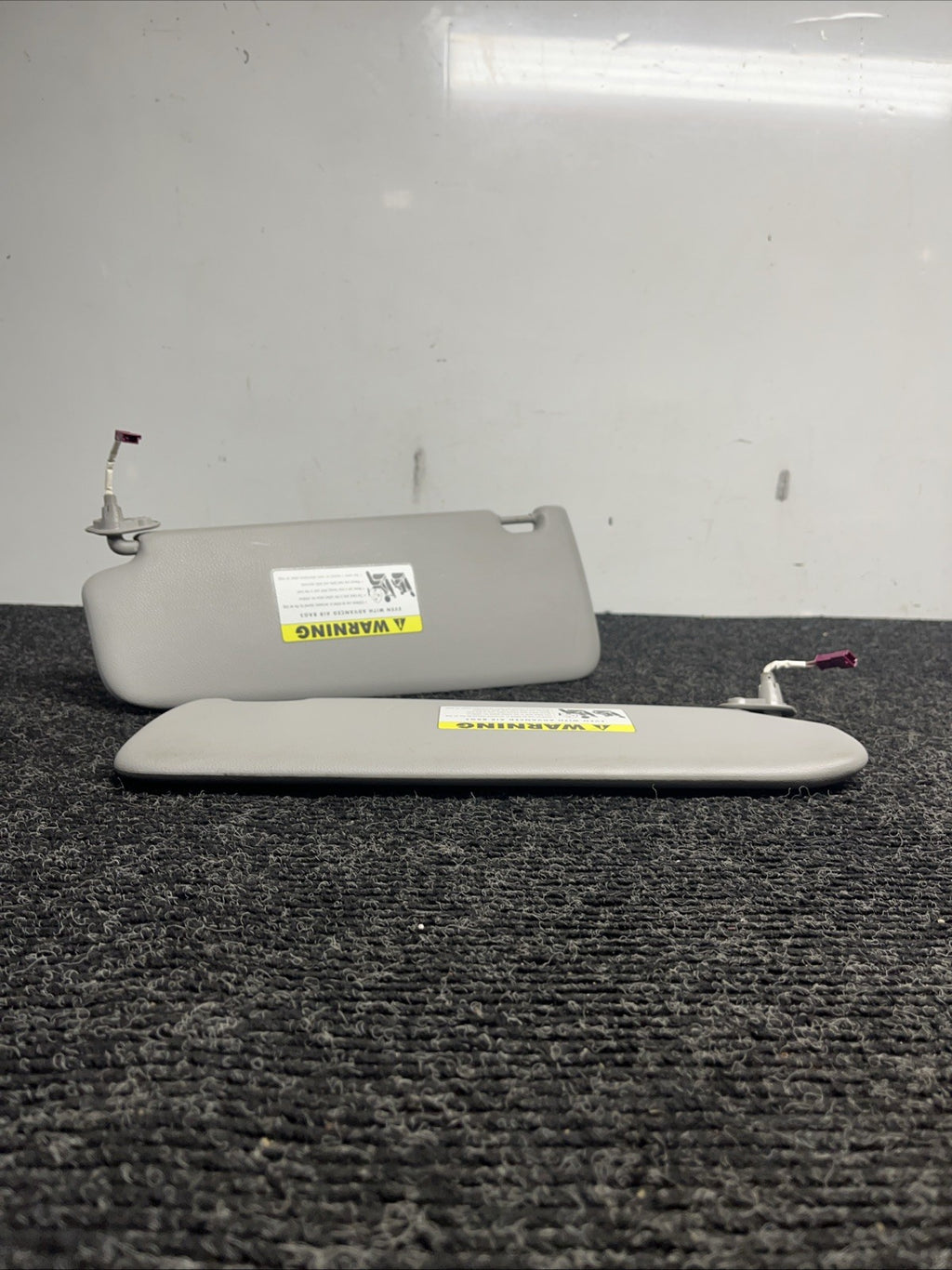 ☑️ 2006-2011 BMW E90 Sun Visor Shade Set Visors Left Right Pair Gray OEM