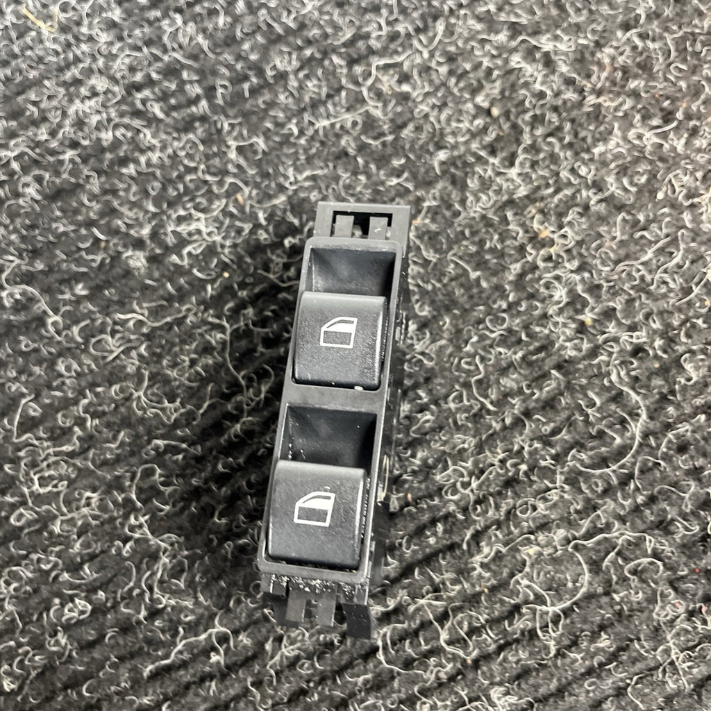 ☑️ BMW E46 330 325 323 PASSENGER WINDOW CONTROL SWITCH 6902178