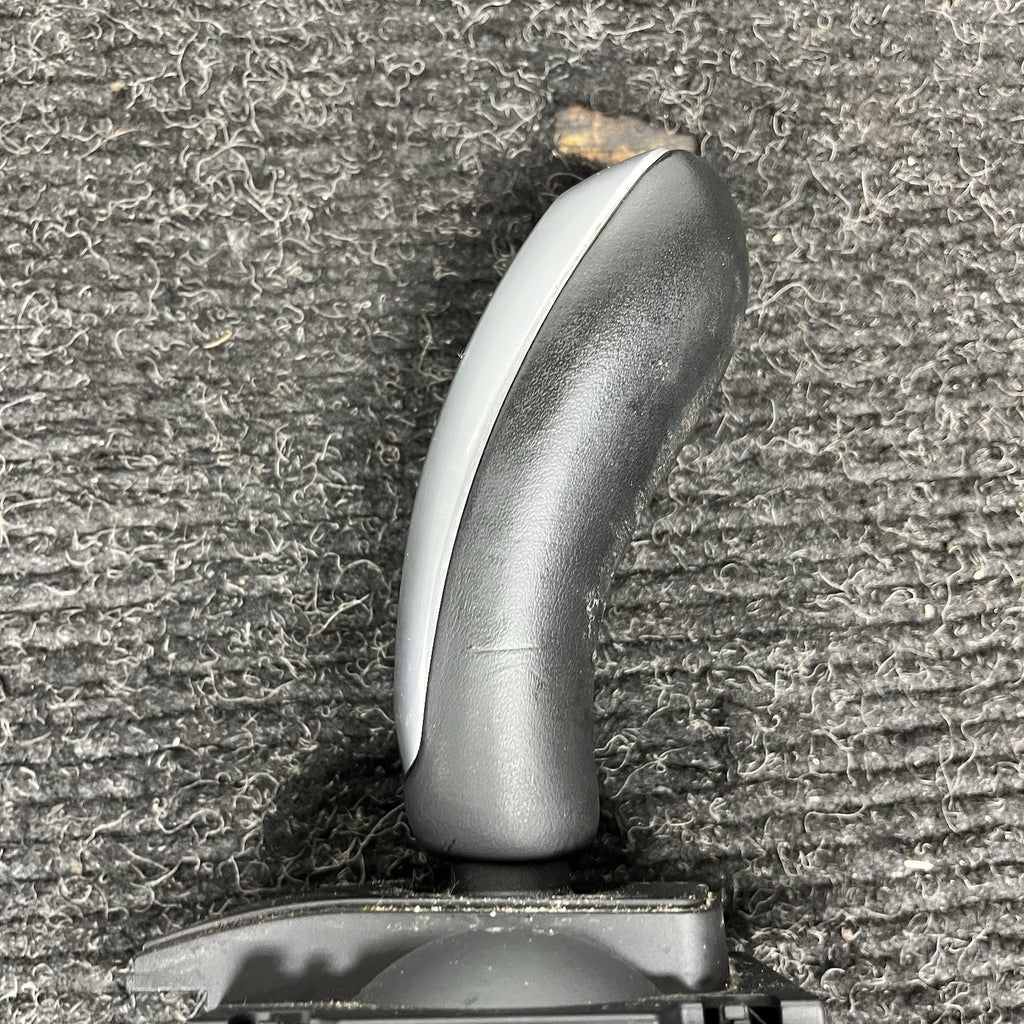 ☑️ 2011 BMW X3 Automatic Gear Shifter Lever Assembly OEM 9253077