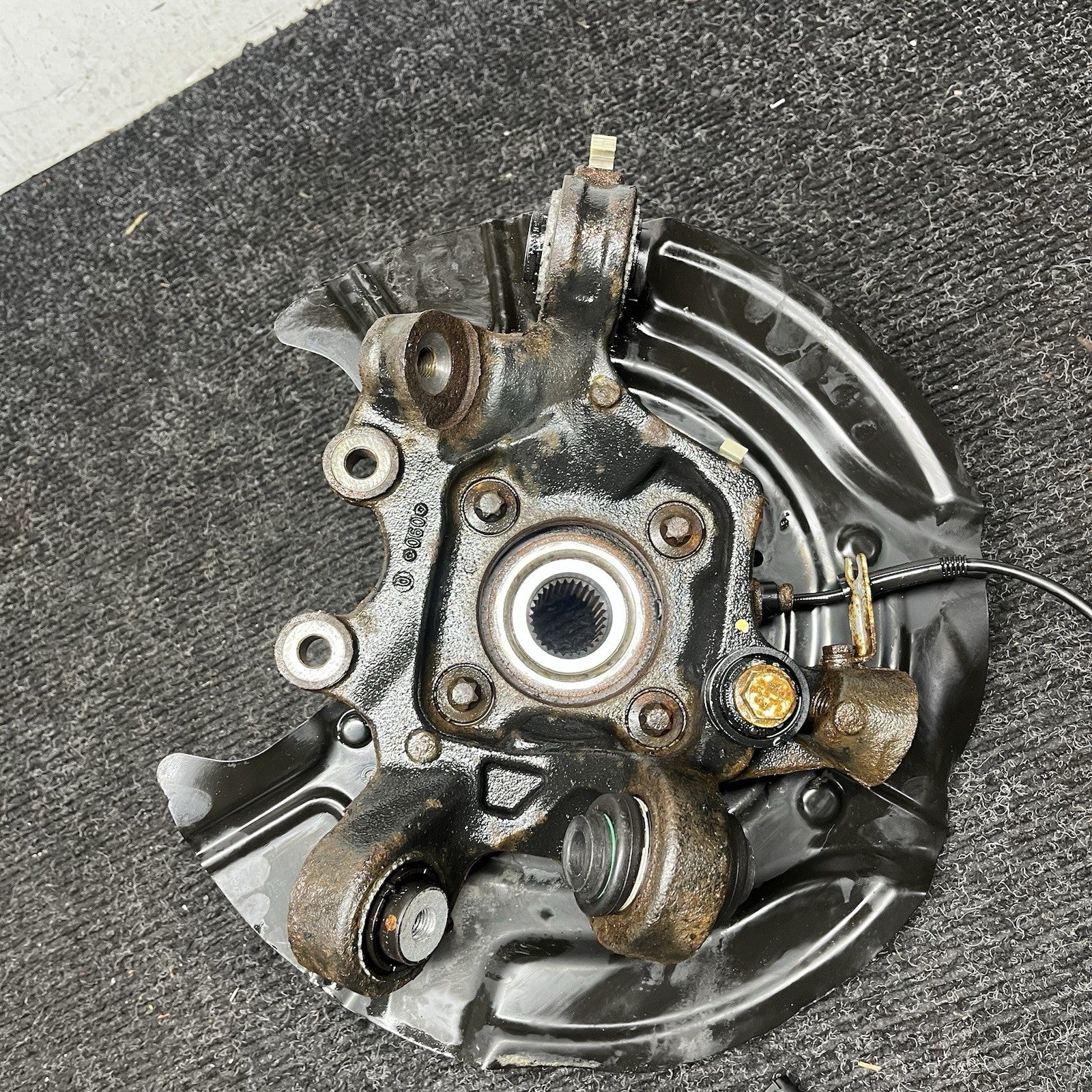 ☑️ 11-17 BMW X3 AWD F25 REAR RIGHT PASSENGER SIDE WHEEL HUB SPINDLE KNUCKLE OEM