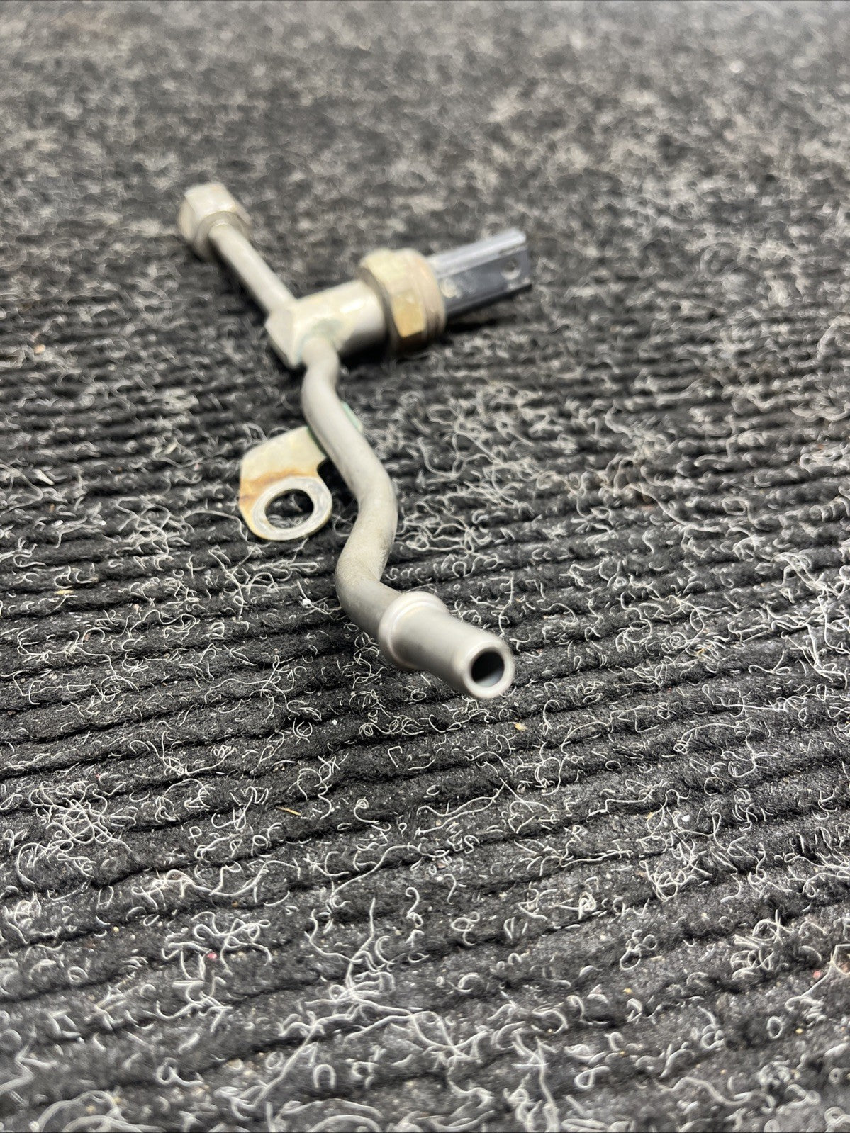 ☑️ 07-13 BMW E82 E90 E60 335I 535I N54 LOW PRESSURE FUEL SENSOR SUPPLY LINE PIPE