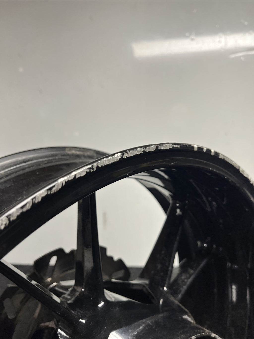 ☑️ OEM GENUINE 2009-2014 BMW S1000RR BLACK REAR WHEEL RIM (53711760)