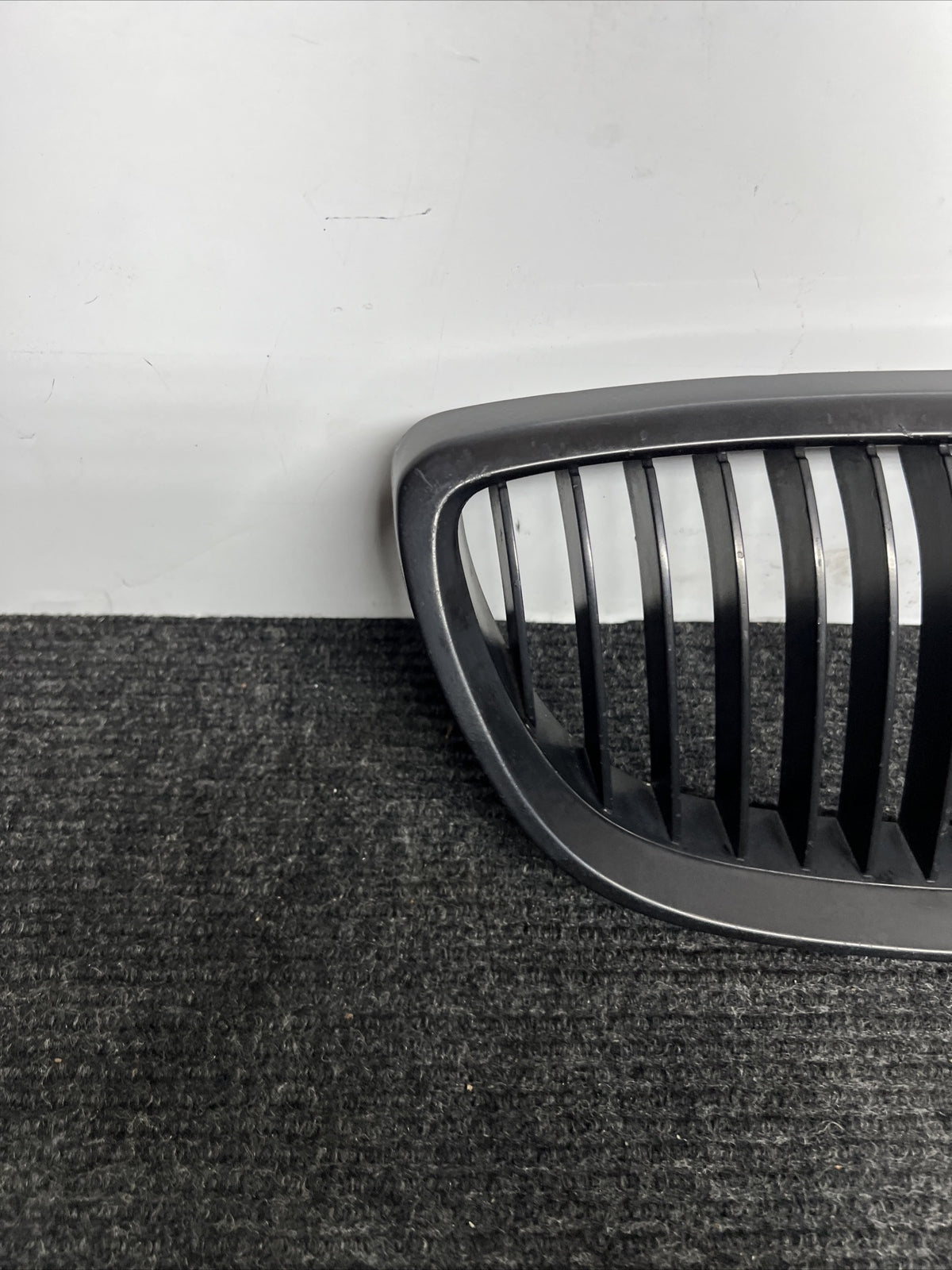 Front Hood Grille Right Passenger Side For BMW OEM# 51137157278 E92 E93 Chrome
