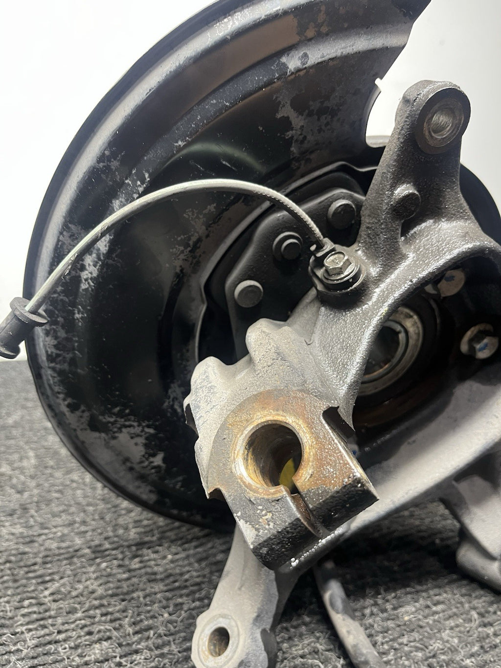 ☑️ 2015-2019 Subaru WRX Spindle Knuckle Hub Rear Right Passenger RH OEM 15-19