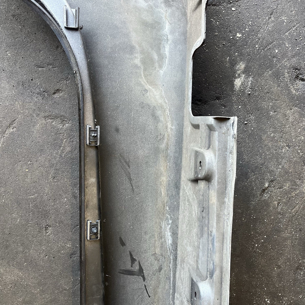 ☑️ 03-08 BMW E85 Z4 RIGHT SIDE SKIRT ROCKER PANEL MOLDING TITAN SILVER OEM