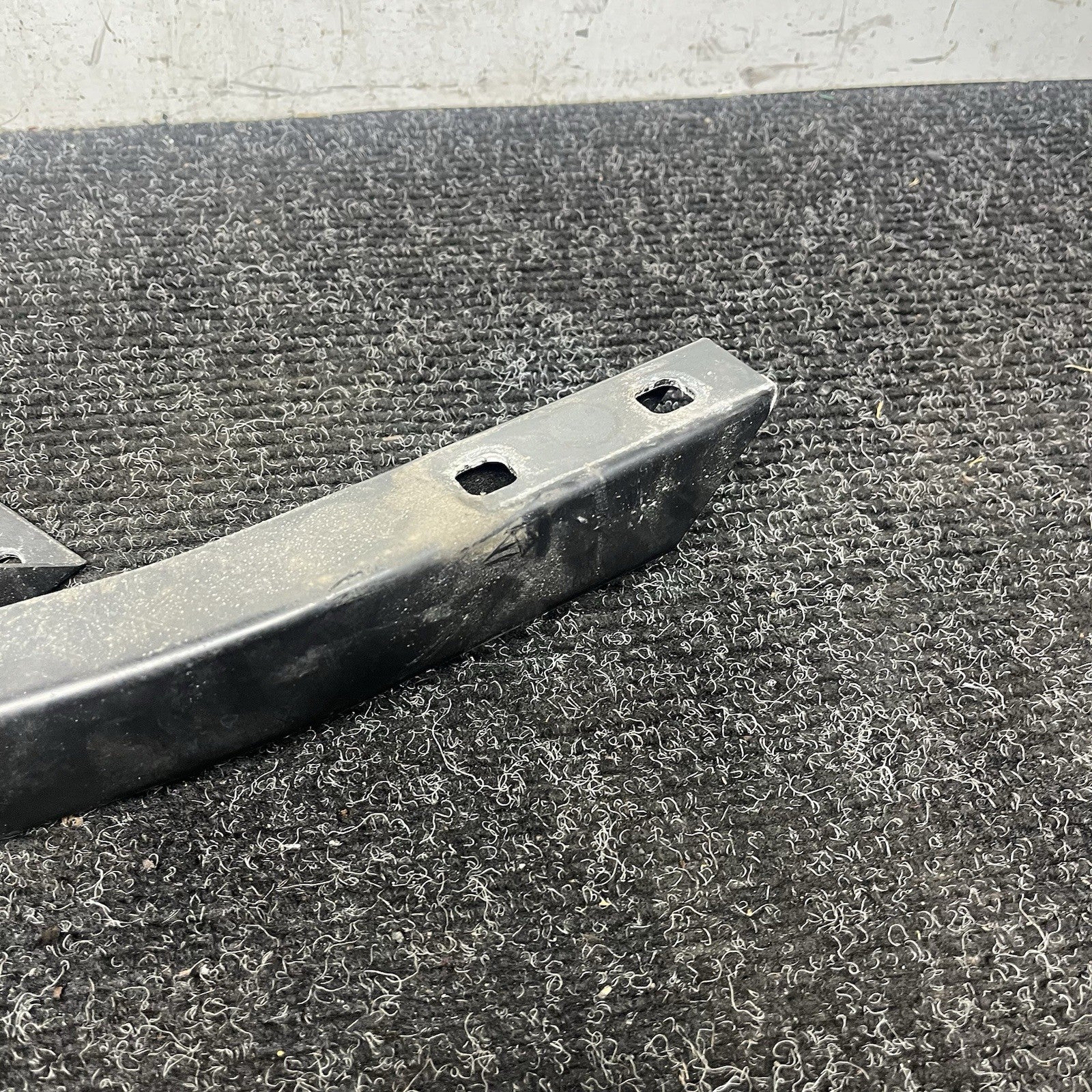 ☑️ 2008-2013 BMW E70 X5 FRONT UPPER RADIATOR SUPPORT BRACKET OEM