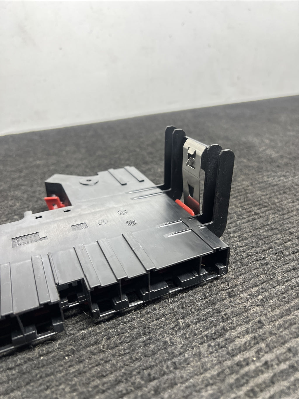 ☑️ BMW F10 F06 F12 F13 F01 F02 POSITIVE BATTERY TERMINAL 9240490 OEM