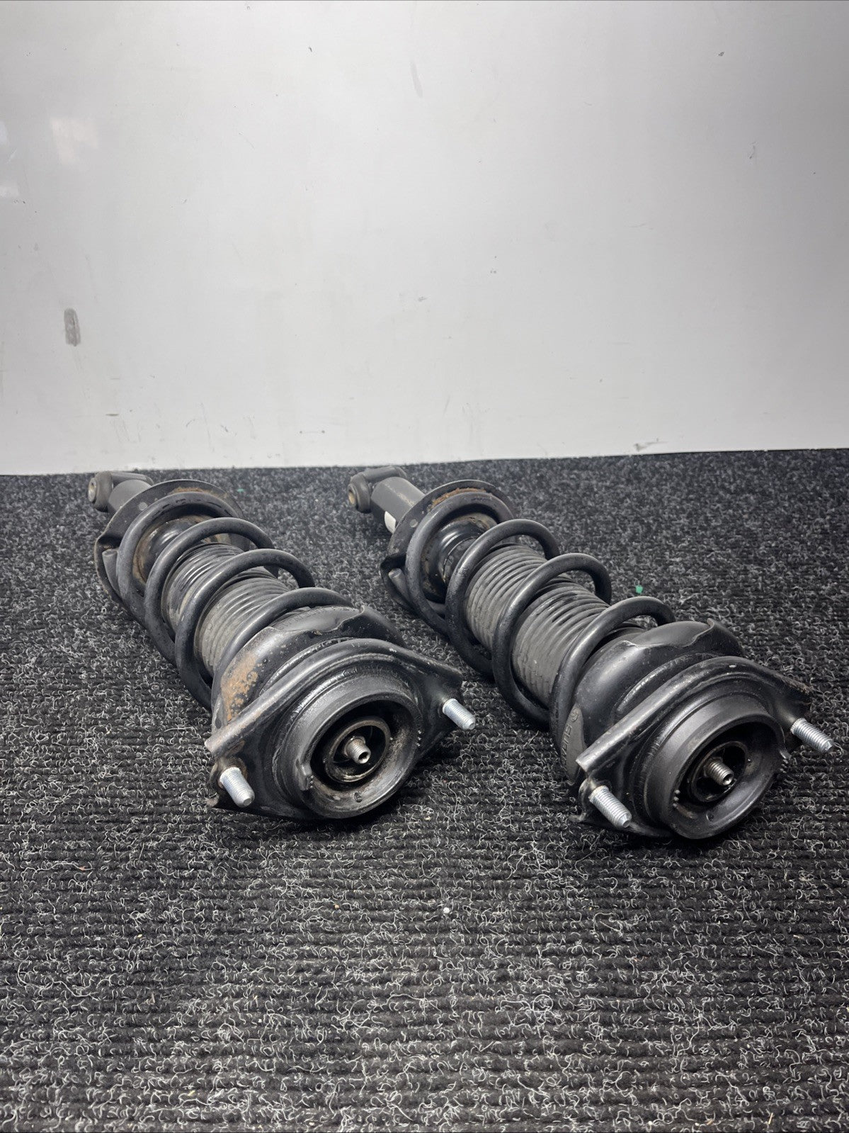 ☑️ OEM Rear Springs/Struts Suspension Subaru BRZ Toyota 86 Scion FRS
