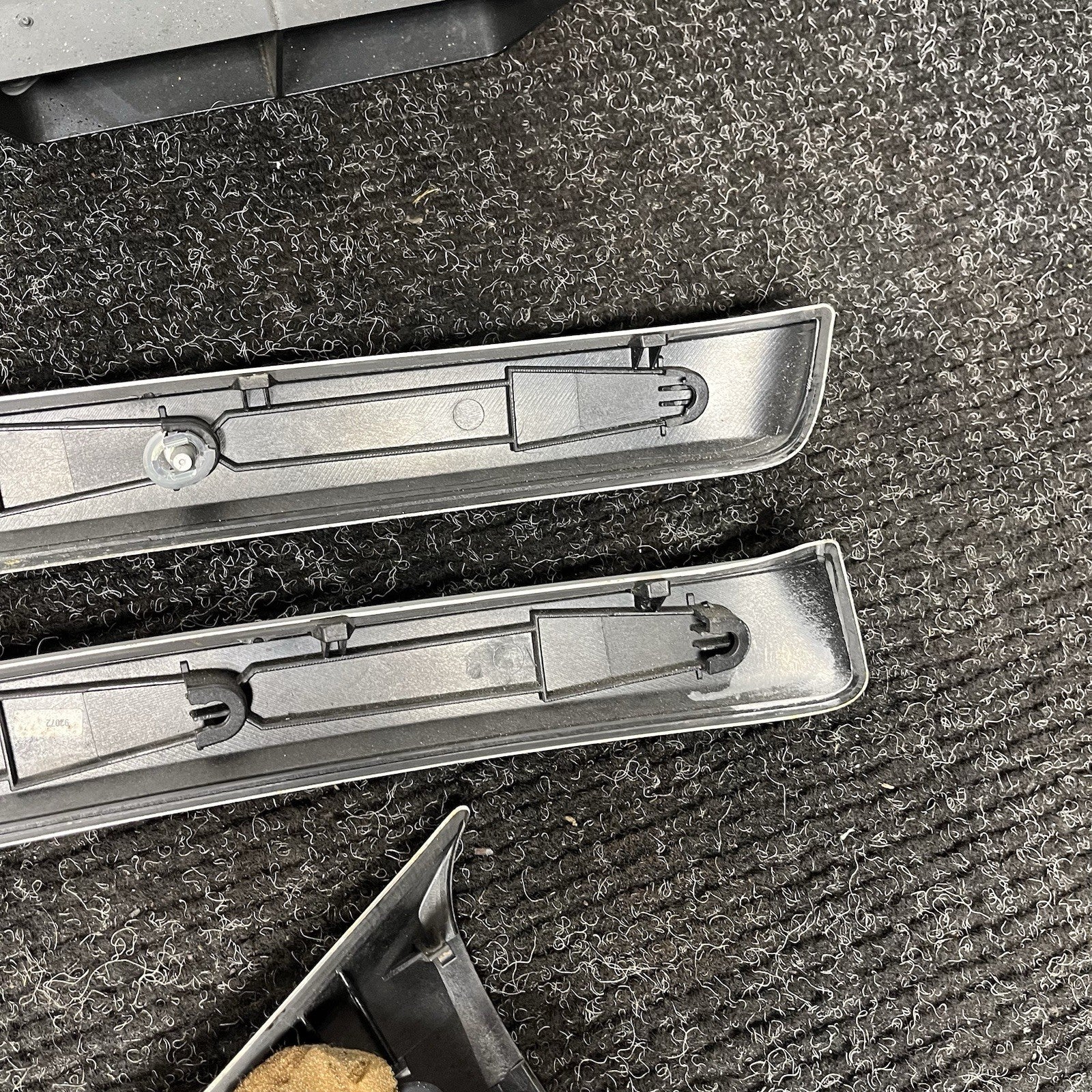☑️ BMW 2007-2013 E93 Aluminum Brushed Interior Trim Dash Door Panels Set OEM