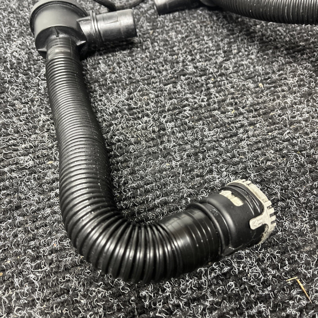 ☑️ 07-10 OEM BMW E90 E92 E93 335 Charge Pipe Diverter Valves Induction Pipe N54