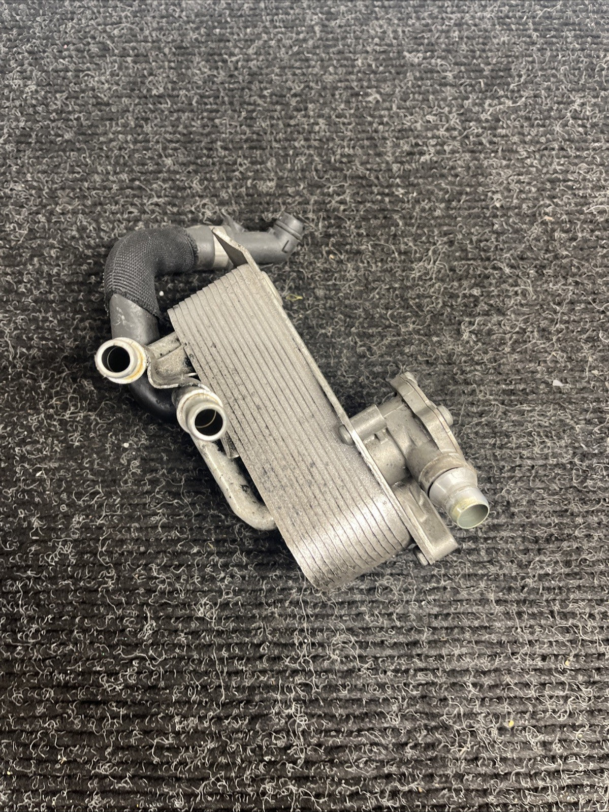 ☑️ 07-13 BMW E82 E88 E90 E91 E92 135I 335 TRANSMISSION HEAT EXCHANGER OIL COOLER