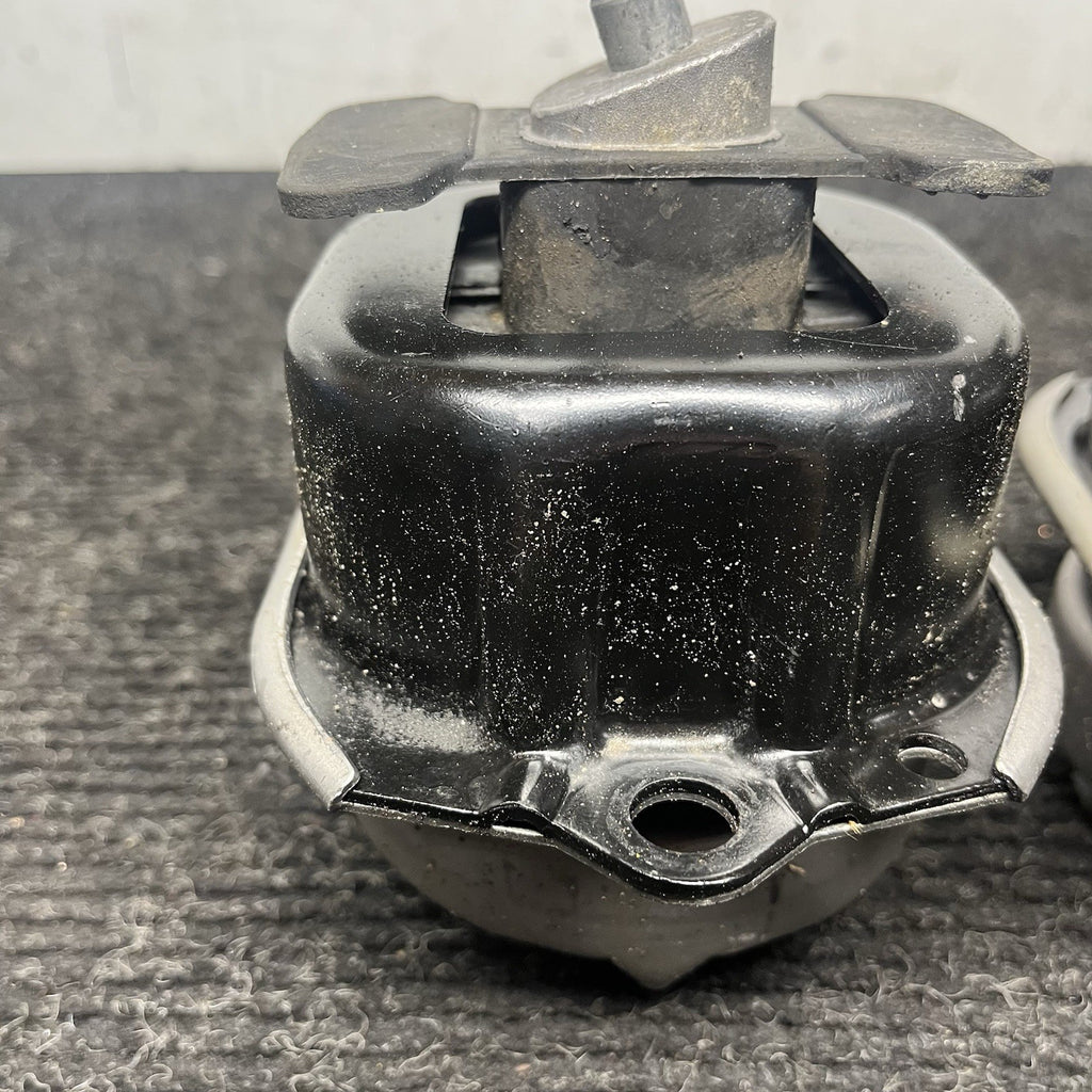 ☑️10-19 BMW E70 E71 X5 X6 XDRIVE35I Front Engine Motor Mount Bracket 6780260 OEM
