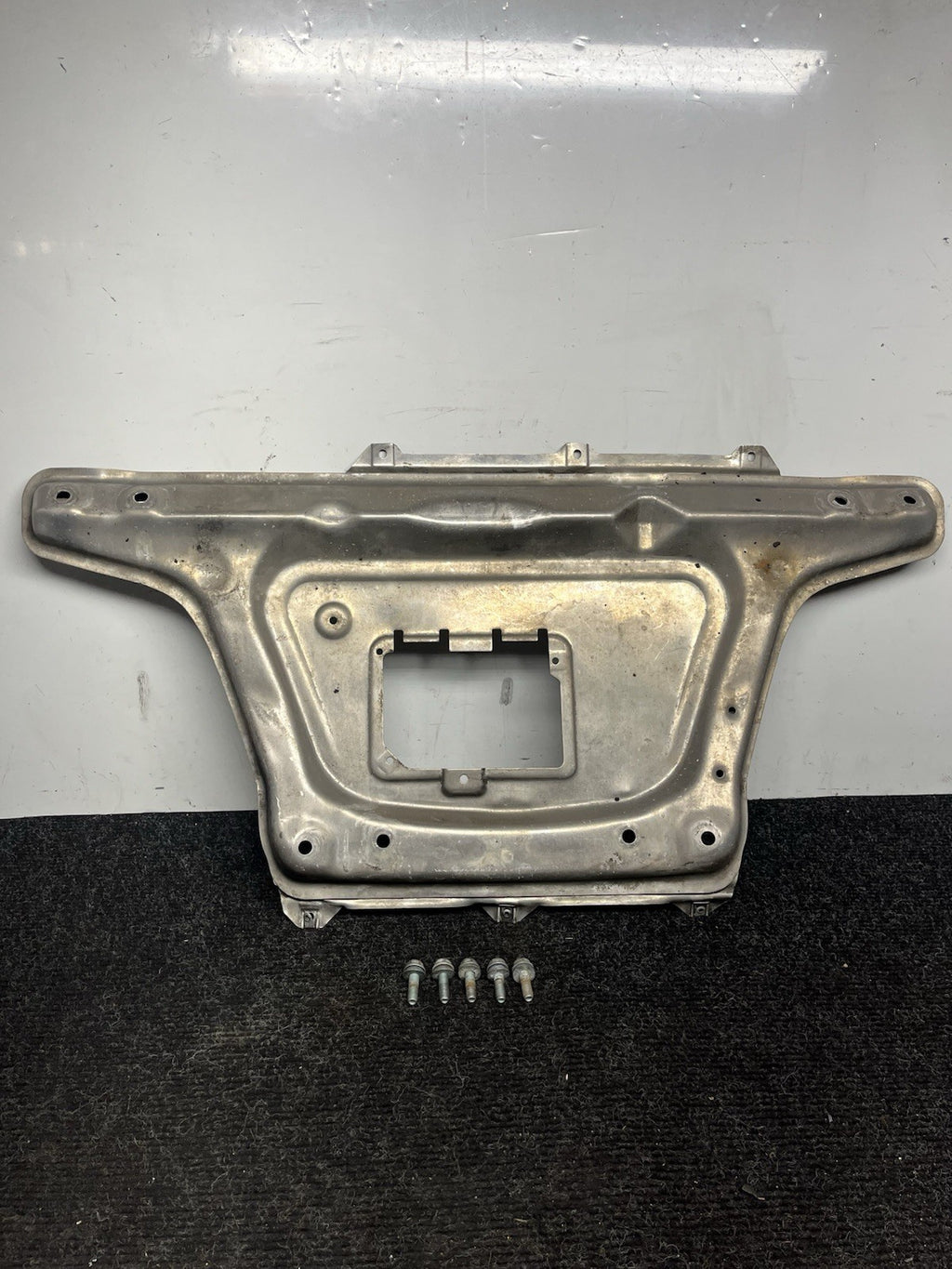 ☑️BMW 325Ci 330Ci E46 Coupe Underbody Skid Plate Engine Guard 2001-2006 OEM NOTE