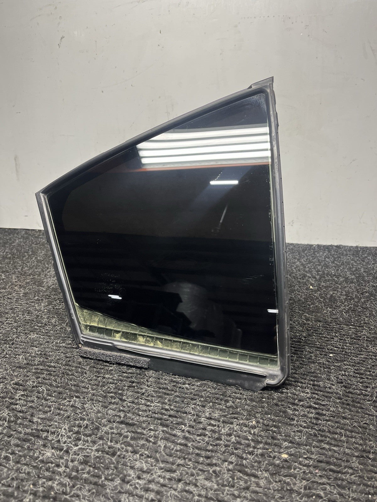 ☑️ 2015-2019 Subaru WRX STI Door Corner Vent Glass Rear Right Passenger RH 15-19