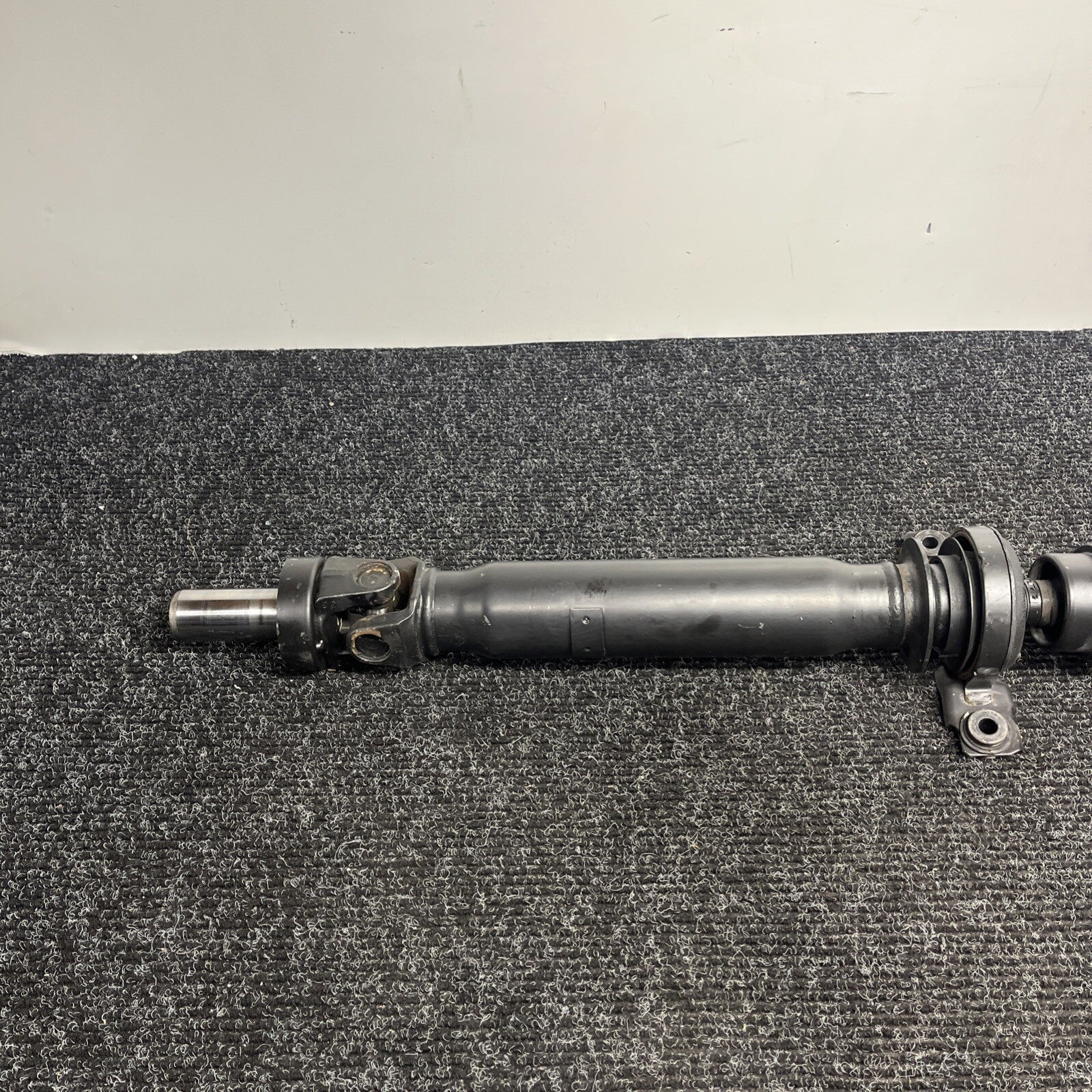 ☑️ 2022-23 Toyota GR86 Subaru BRZ MT Manual Transmission Driveshaft OEM