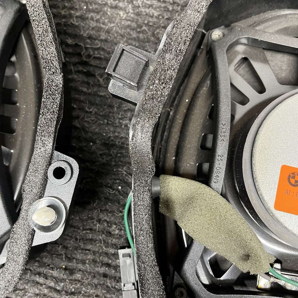 ☑️ 01-06 OEM BMW E46 330 M3 Left Right Deck Subwoofer Speaker Harman Kardon SET