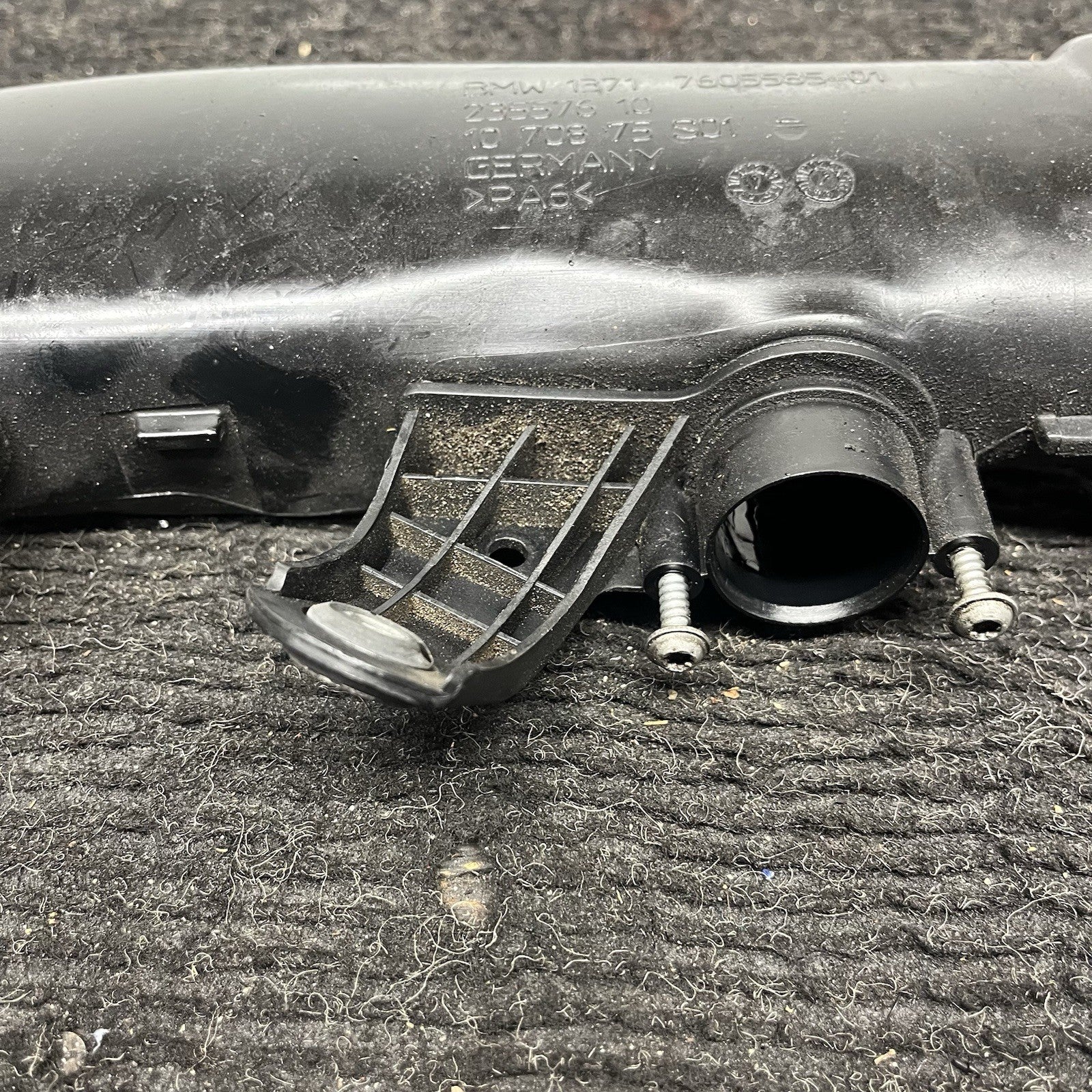 ☑️ BMW F15 X5 X6 35i 3.0L Air Intake Cleaner Duct Tube 7605585 OEM