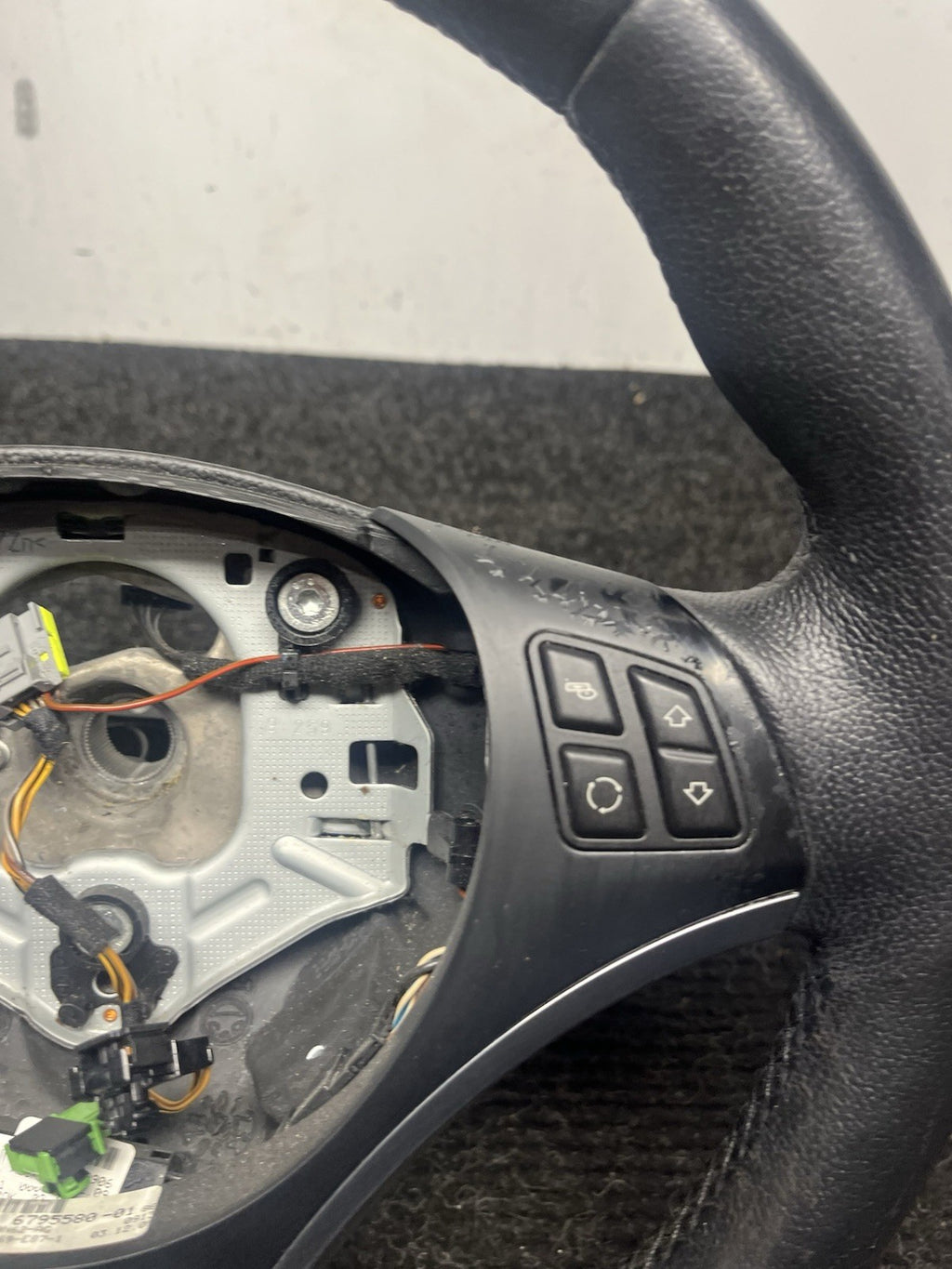 ☑️ 06-10 OEM BMW E92 E93 335 Sport Steering Wheel Black LEATHER Manual