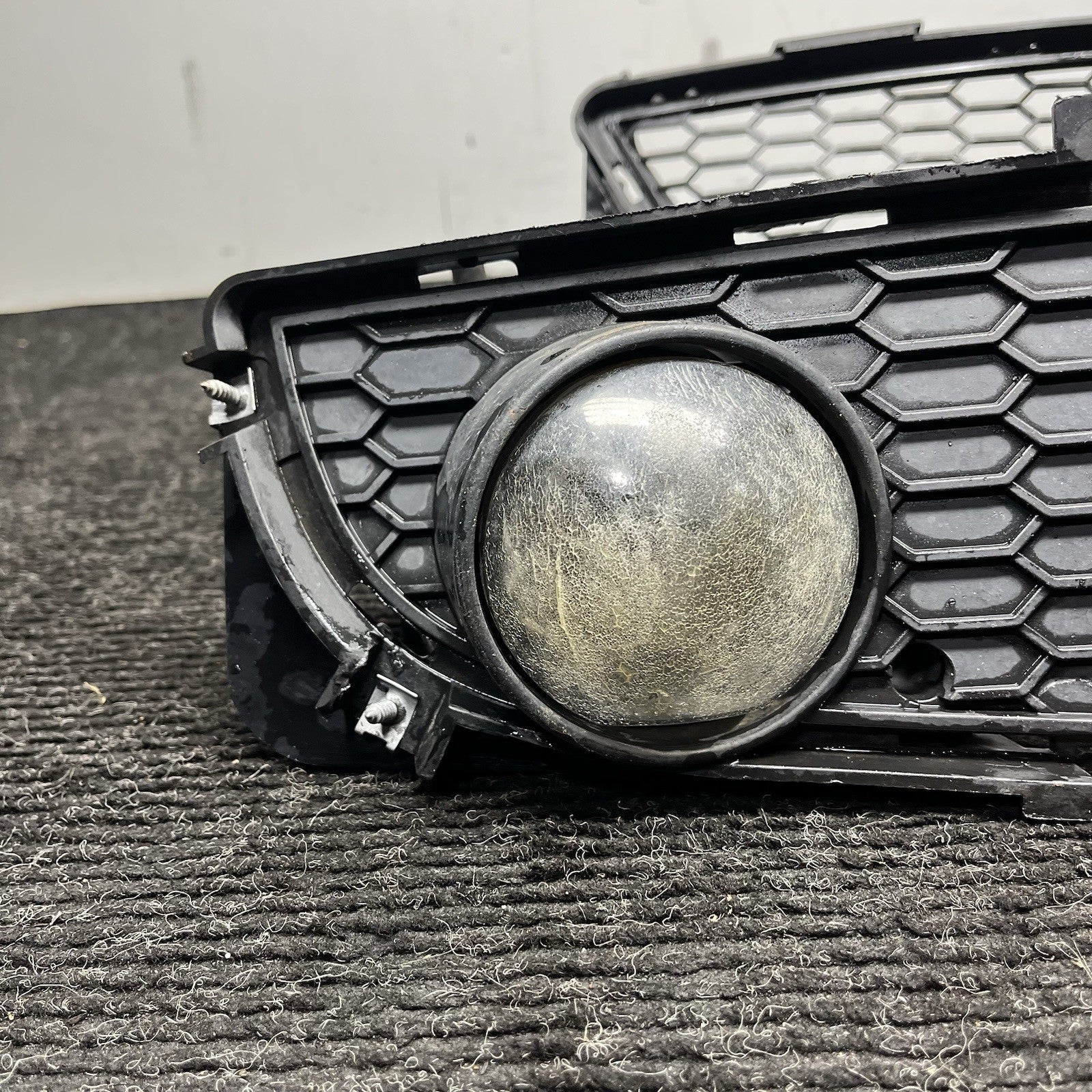 ☑️ 09-11 BMW 335I LOWER END FOG LIGHT GRILL GRILLE SET SEDAN M-SPORT