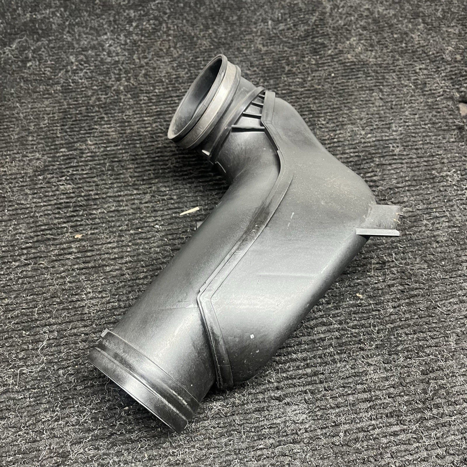 ☑️OEM BMW F22 F23 F30 F32 F33 F36 Engine N20 Air Intake Boot Duct Hose Pipe Tube