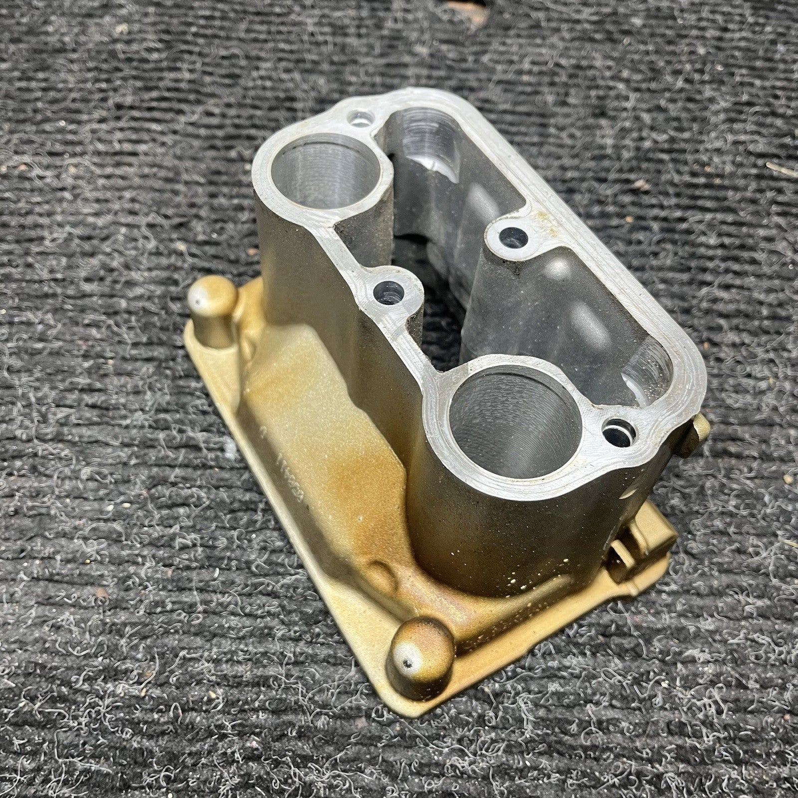 ☑️ OEM BMW E82 E92 F30 F32 F80 F82 Engine N55 S55 Spark Plug Housing Recess