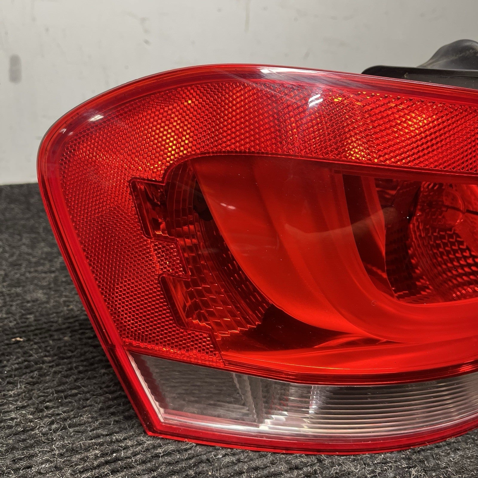 ☑️ 2011-2013 BMW 1-Series E82 E88 135i LCI Left Driver Side LED Tail Light OEM