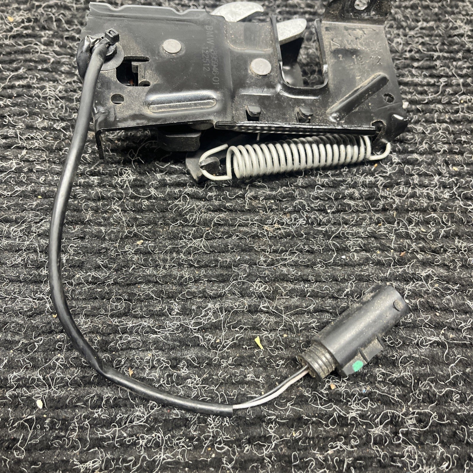 ☑️2012-16 BMW 3 SERIES F30 HOOD LOCK CATCH MECHANISM LEFT DRIVER SIDE 4895946-01