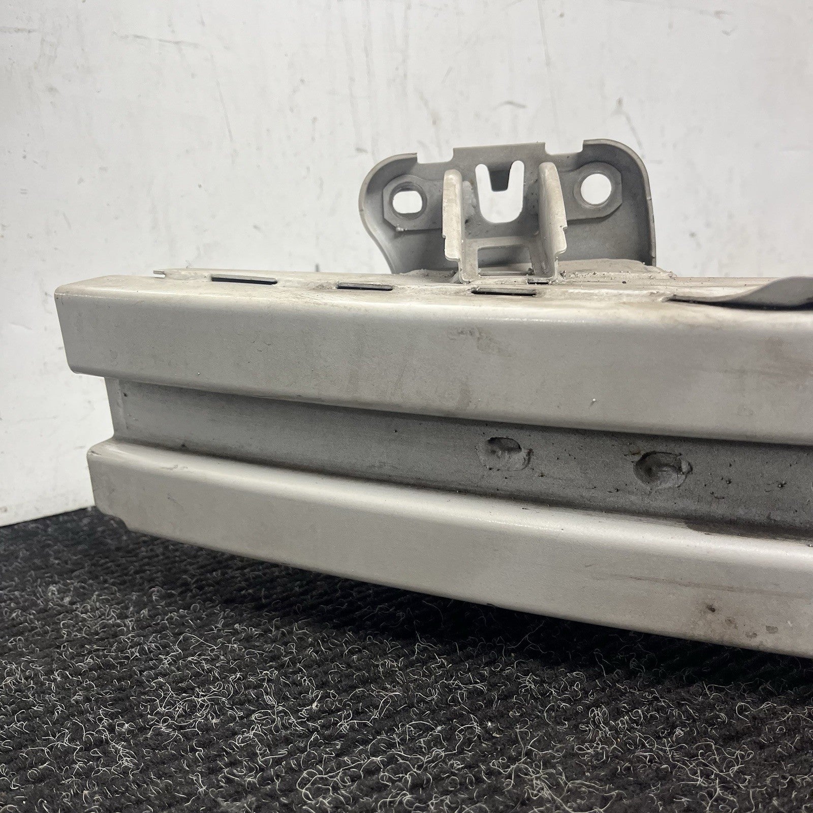 ☑️08-14 SUBARU WRX STI OEM FRONT BUMPER CRASH BAR WHITE GENUINE ASSEMBLY FACTORY