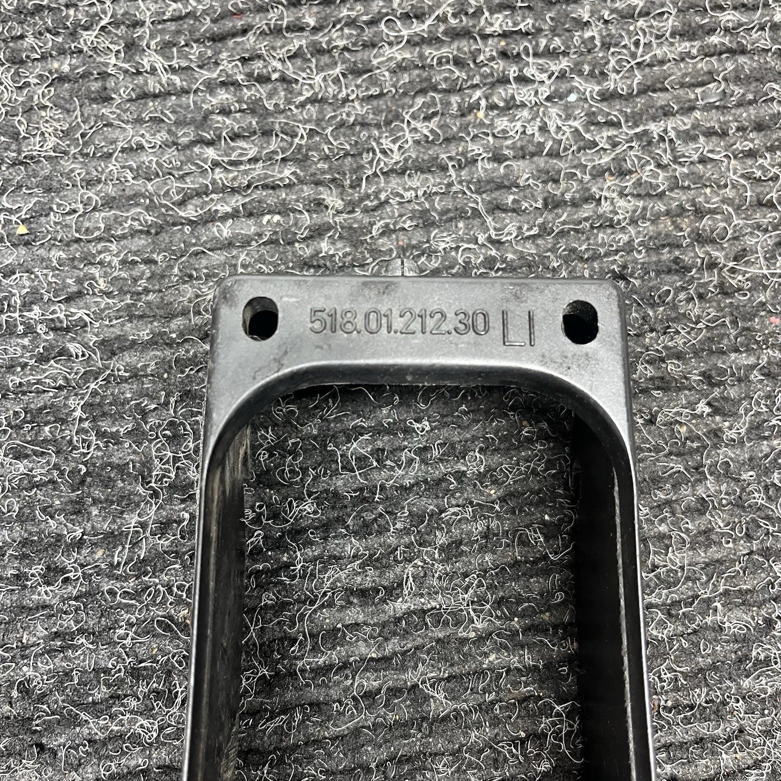 ☑️ Front Left Fog Light Holder Bracket 8357389 1995–1998 BMW E36 328i 320i 325i