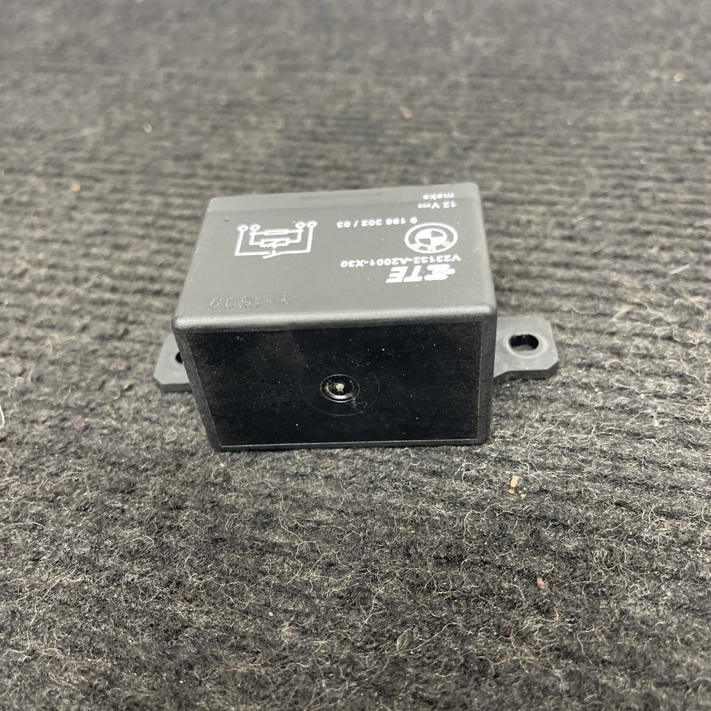 OEM BMW F10 F13 F02 F15 F16 F30 F32 F06 F80 F82 M3 M4 M6 Cooling Fan Relay 130A