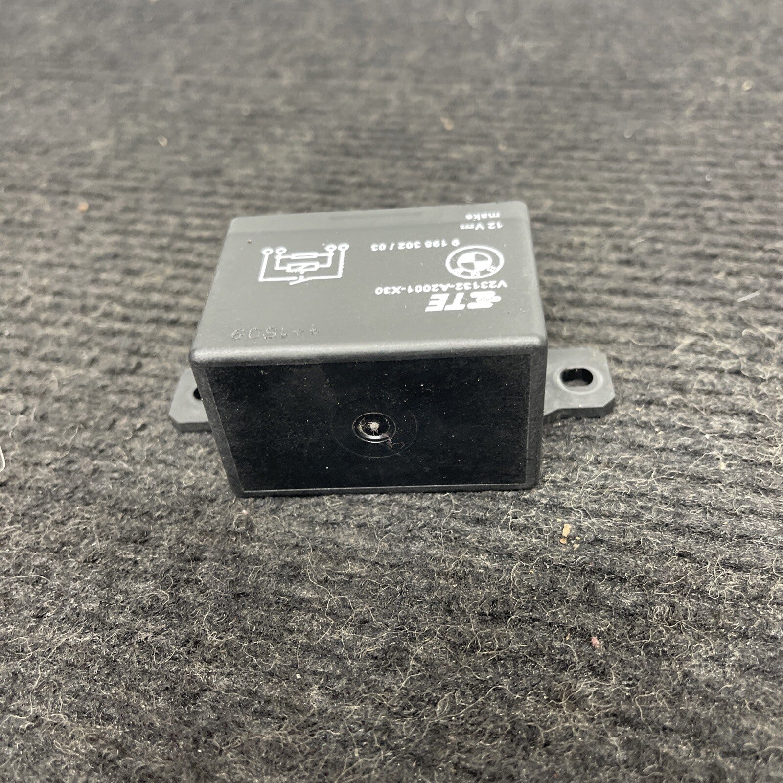 OEM BMW F10 F13 F02 F15 F16 F30 F32 F06 F80 F82 M3 M4 M6 Cooling Fan Relay 130A