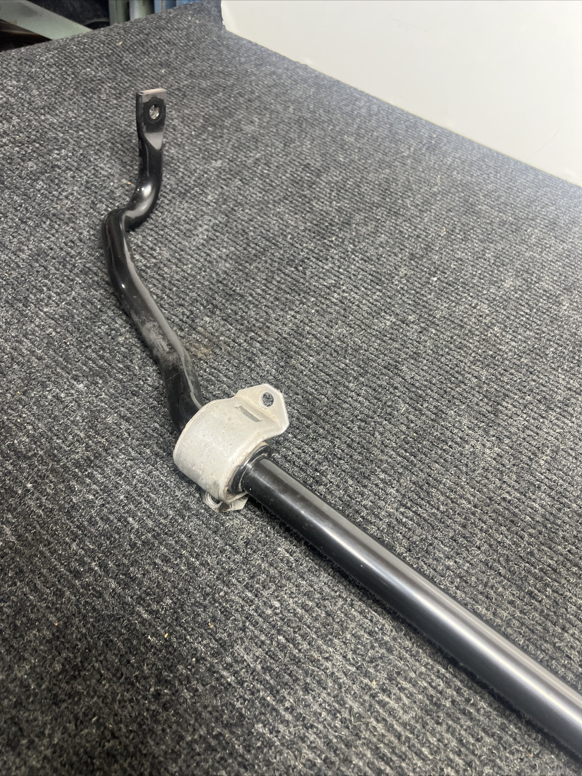 BMW  F22 F23 Rear Suspension Anti Roll Stabilizer Sway Bar OEM