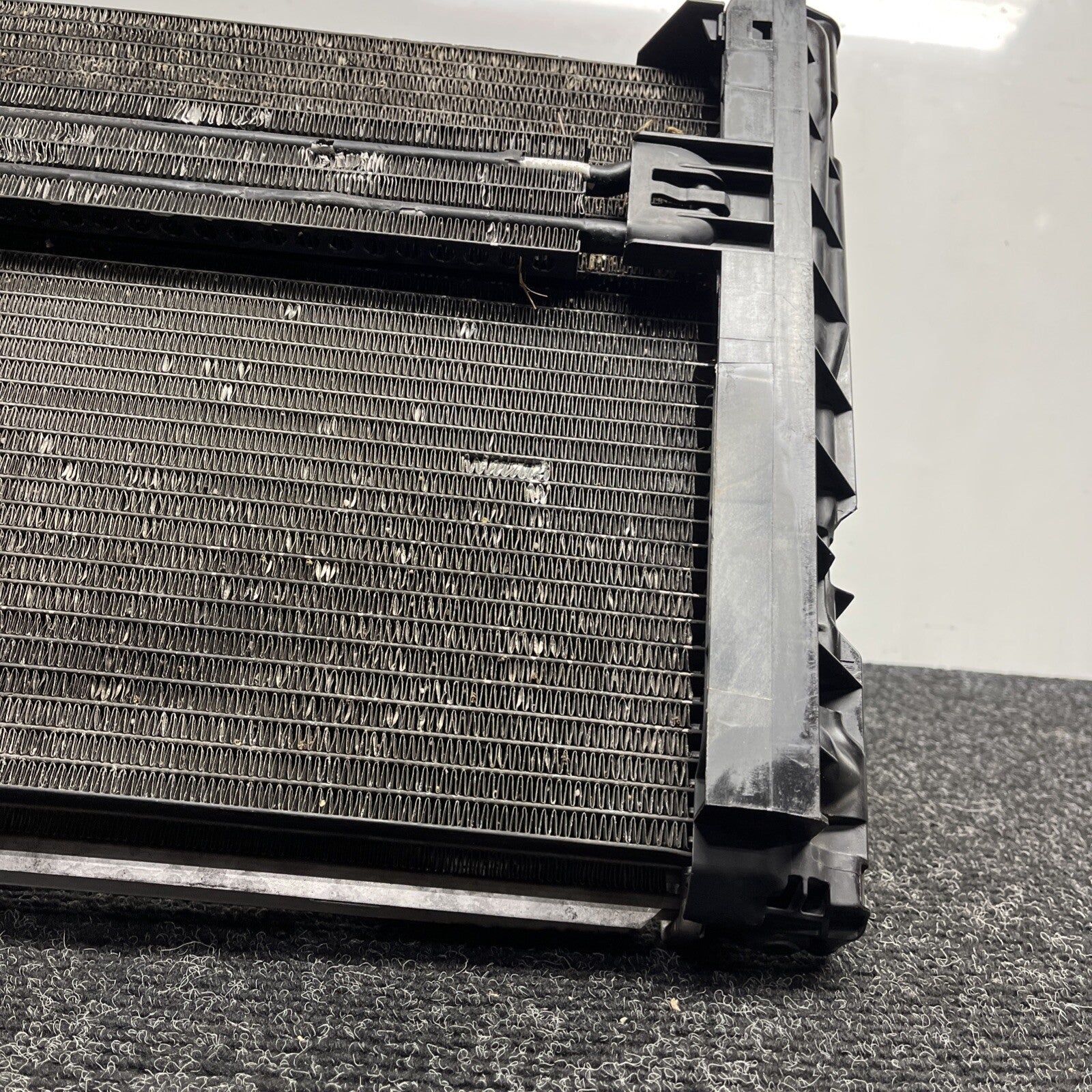 ☑️ 07-13 BMW E92 N54 335i RADIATOR A/T TRANSMISSION OIL COOLER W CONDENSER OEM