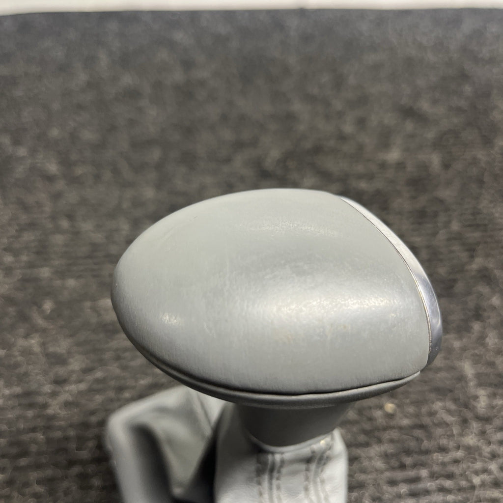 ☑️ Automatic Transmission Gear Shift Shifter Lever Knob GRAY OEM 11-12 Audi A7
