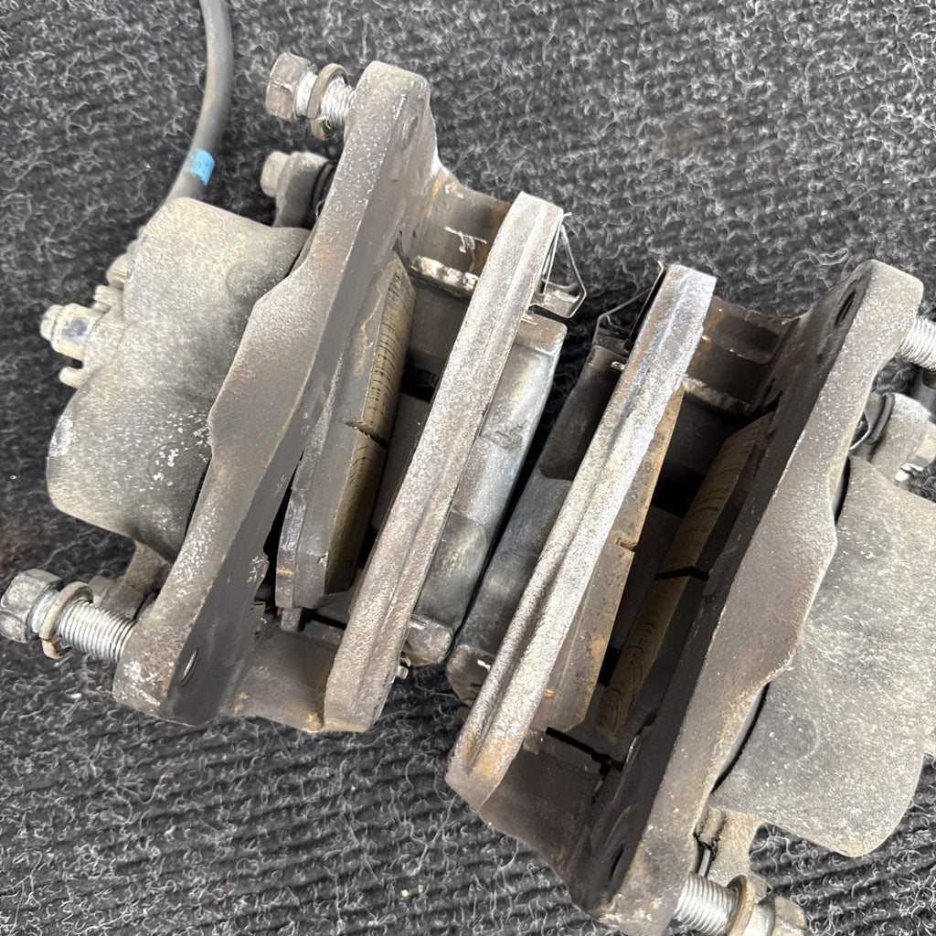☑️ 2013-2020 SCION FRS FR-S SUBARU BRZ 86 OEM FRONT BRAKE CALIPERS SET