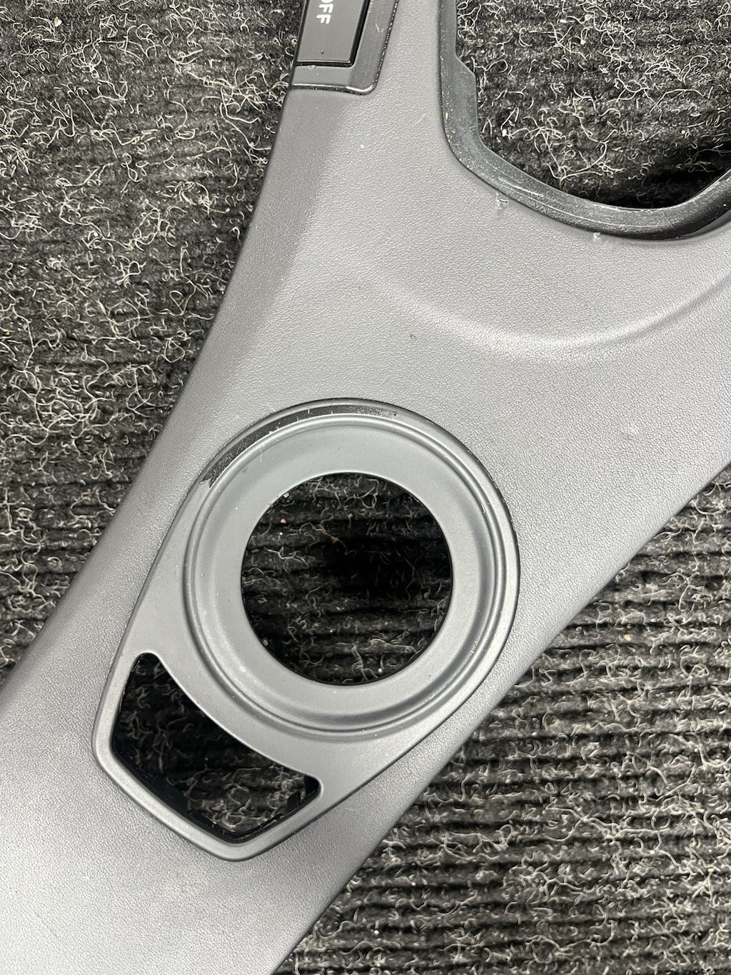 ☑️ 2009-2013 BMW E90 E92 M3 MANUAL CCC Leather Center Console Trim OEM 7903962