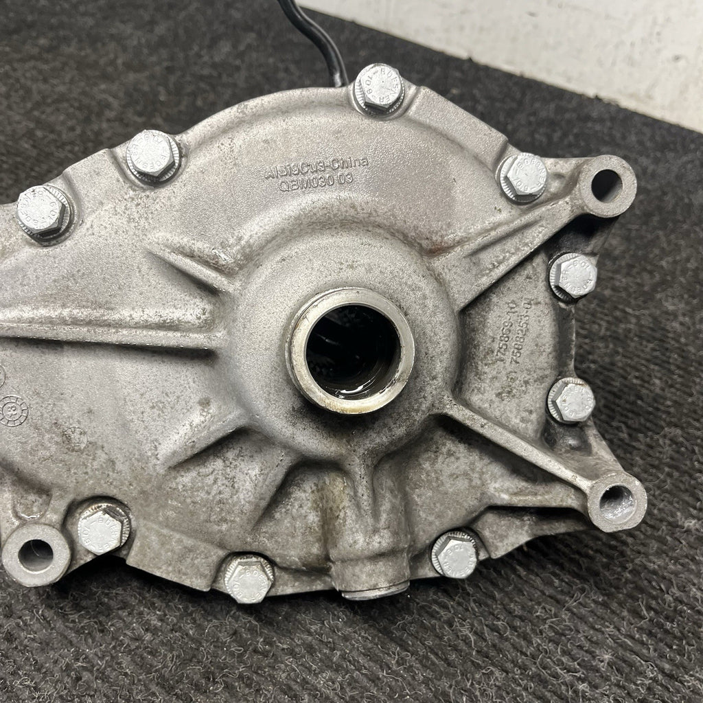 ☑️ 11-13 BMW E70 X5 XDrive35i A/T AWD 3.0L Front Differential Axle Carrier OEM
