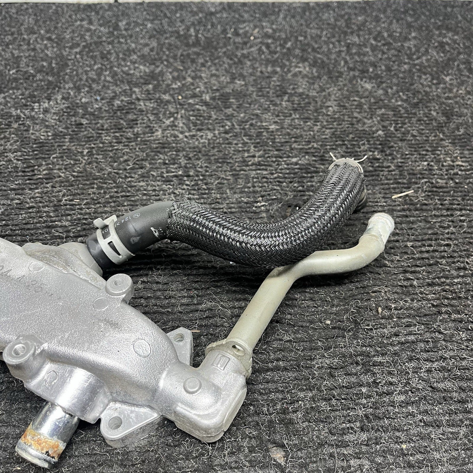 ☑️ 13-17 Scion FR-S Subaru BRZ 2.0L FA20 COOLANT WATER CROSSOVER AUTO Genuine