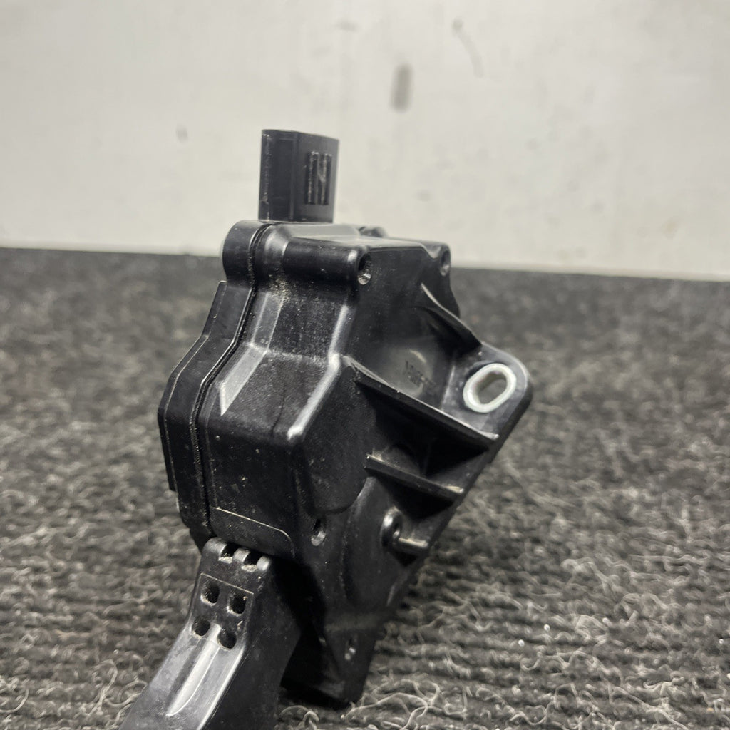 ☑️ 15-21 Subaru WRX STI Gas Pedal Throttle Accelerator Sensor 36010FJ071 OEM