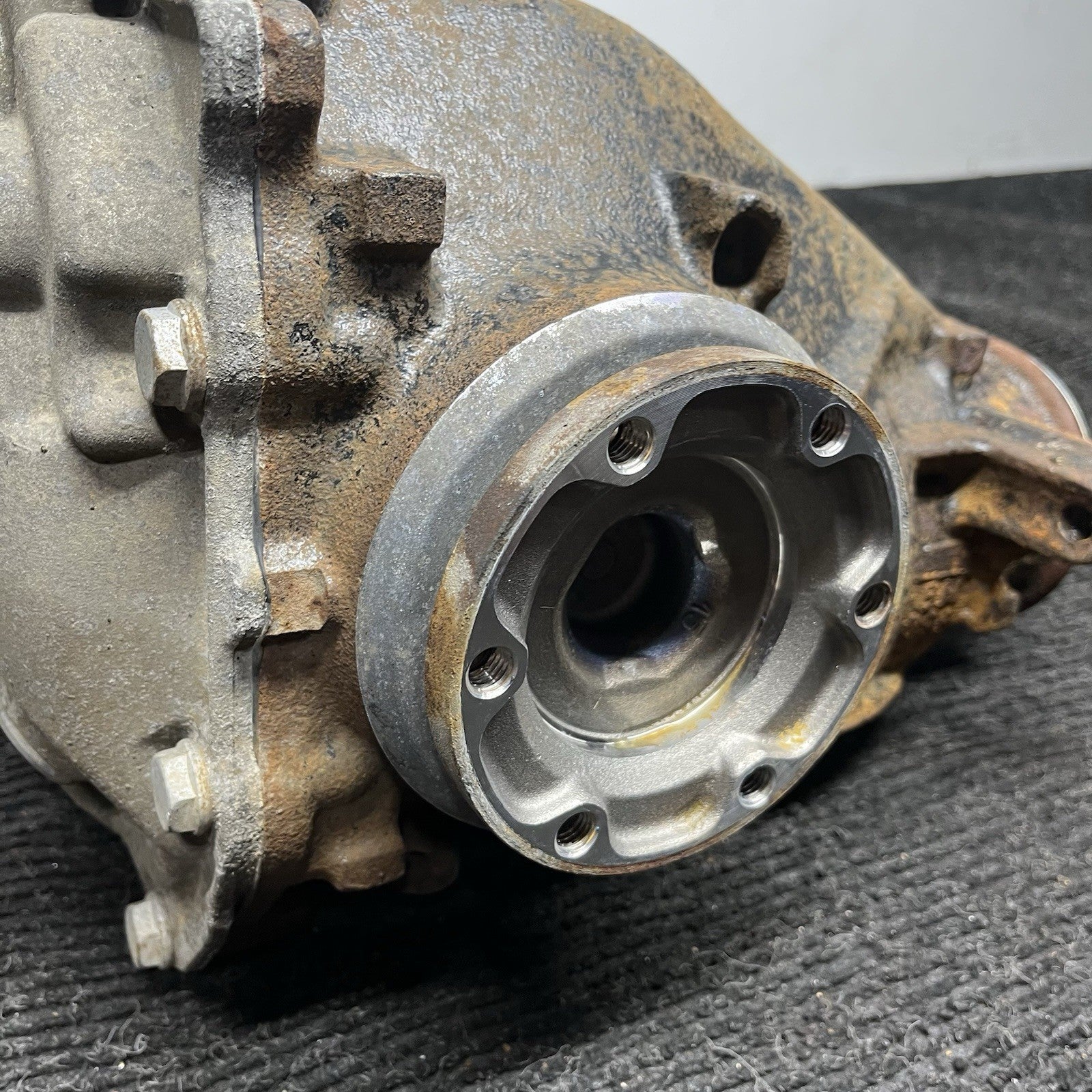 ☑️09-11 BMW E90 335d 3.0L M57Y Rear Axle Diff Differential Unit 2.81 7571175 OEM