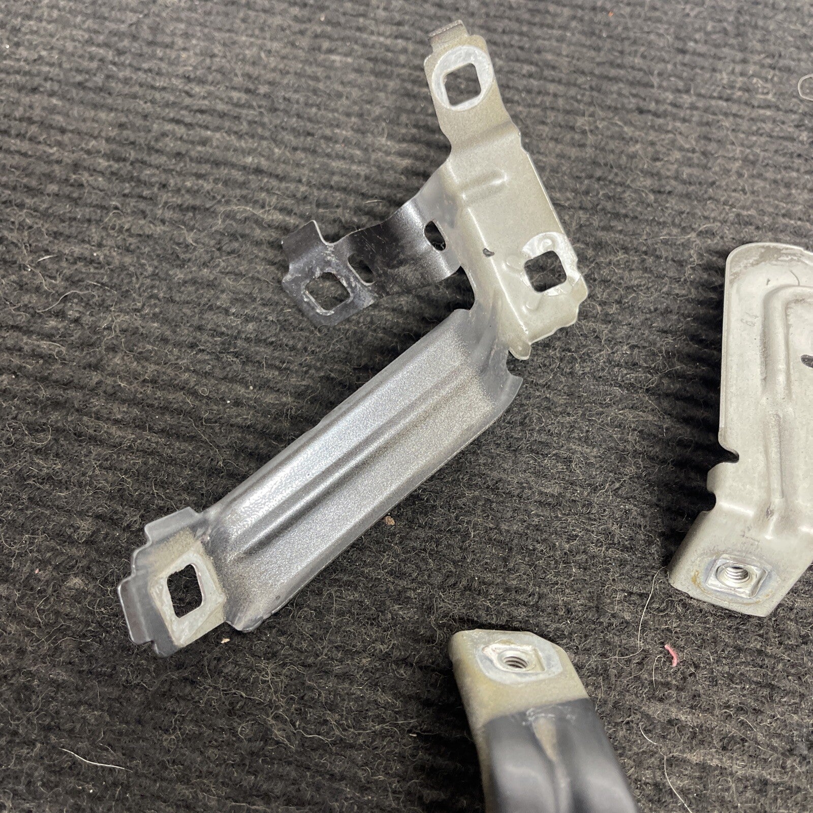 ☑️ 14-20 OEM BMW F22 F23 228 M235 M240 Front Left Driver Holder Brackets SET 3
