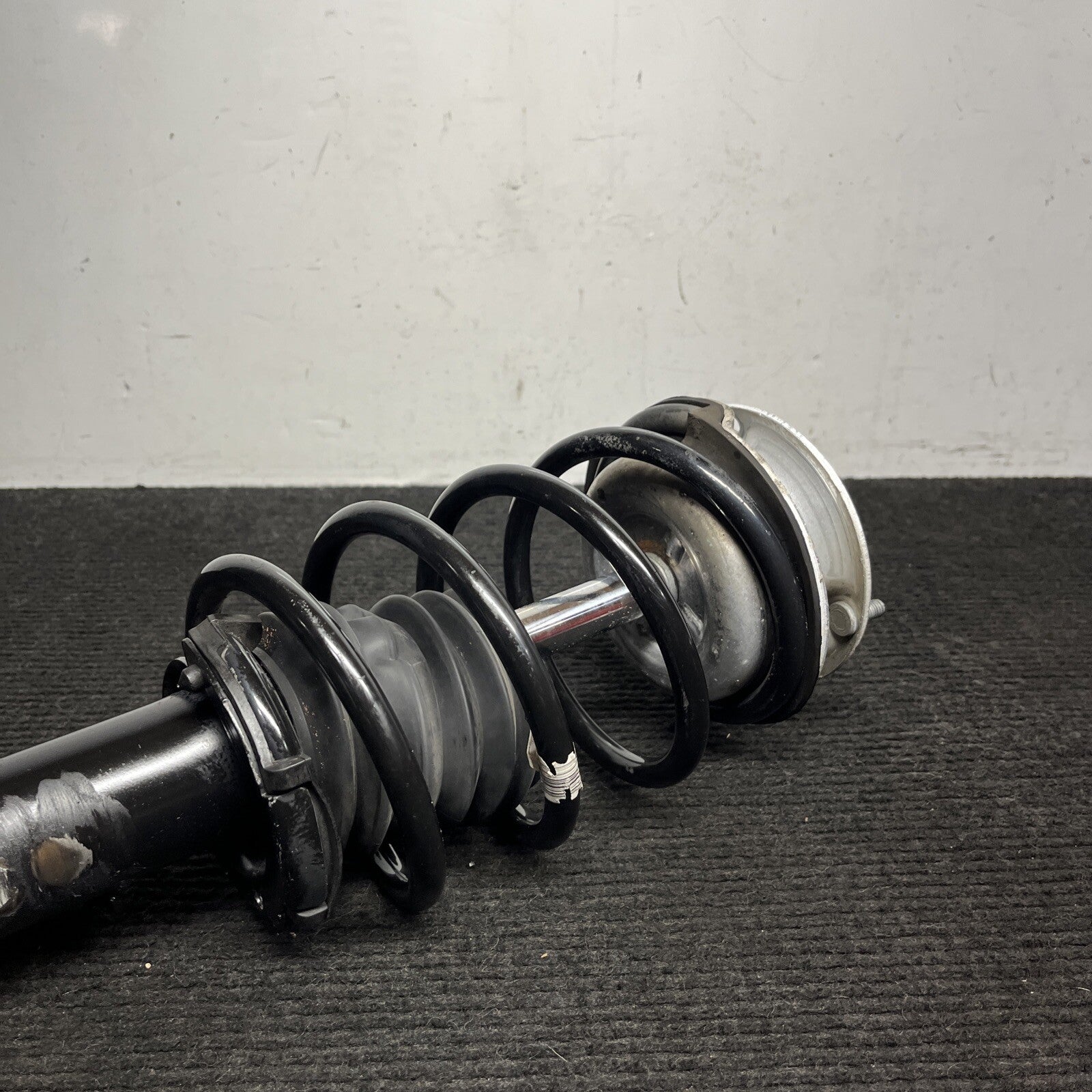 ☑️ 08-13 OEM BMW E88 Convertible 135 Front Driver Side M SPORT Strut 76k