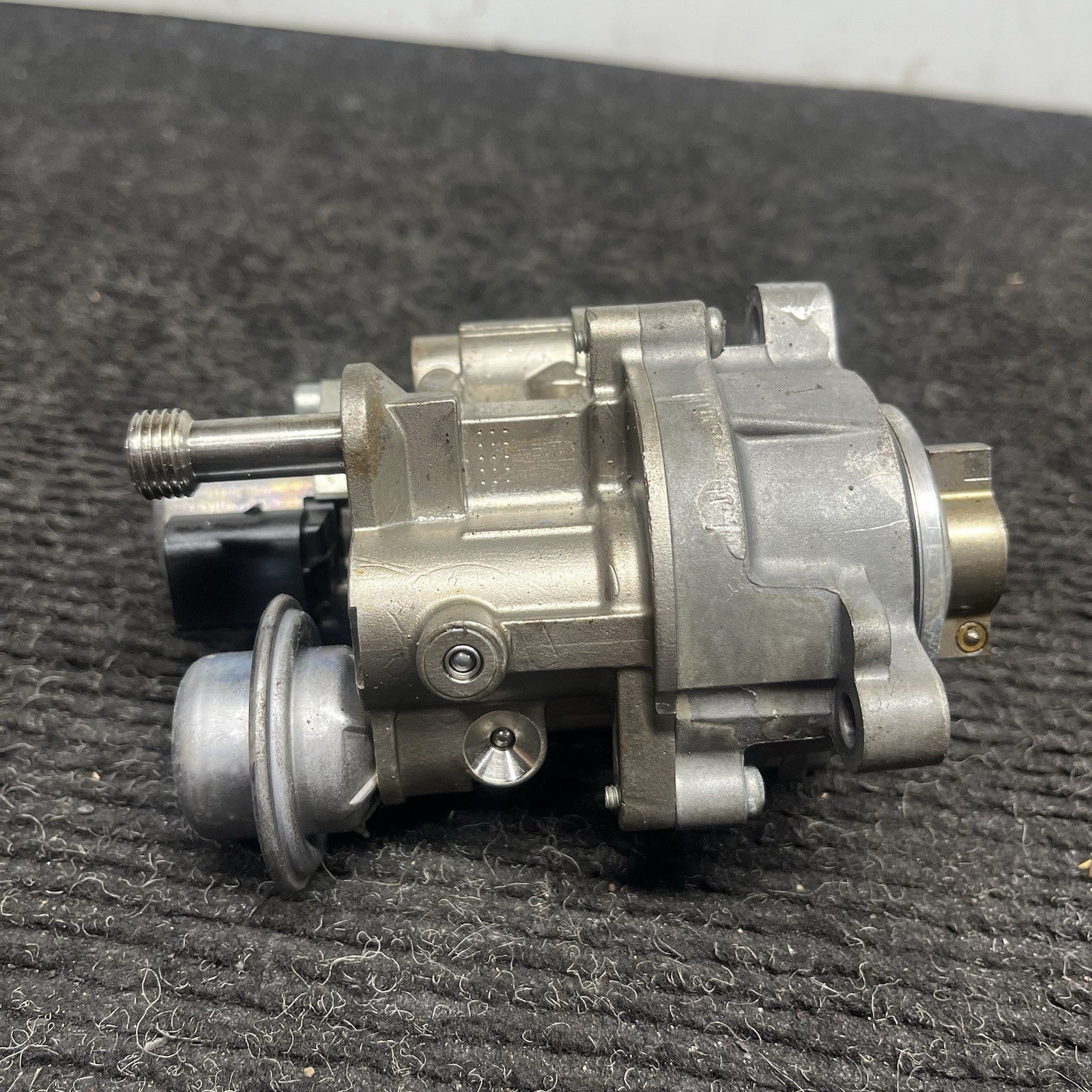 ☑️07-13 OEM BMW E60 E82 E88 E92 E90 N54 HPFP High Pressure Fuel Pump 73k