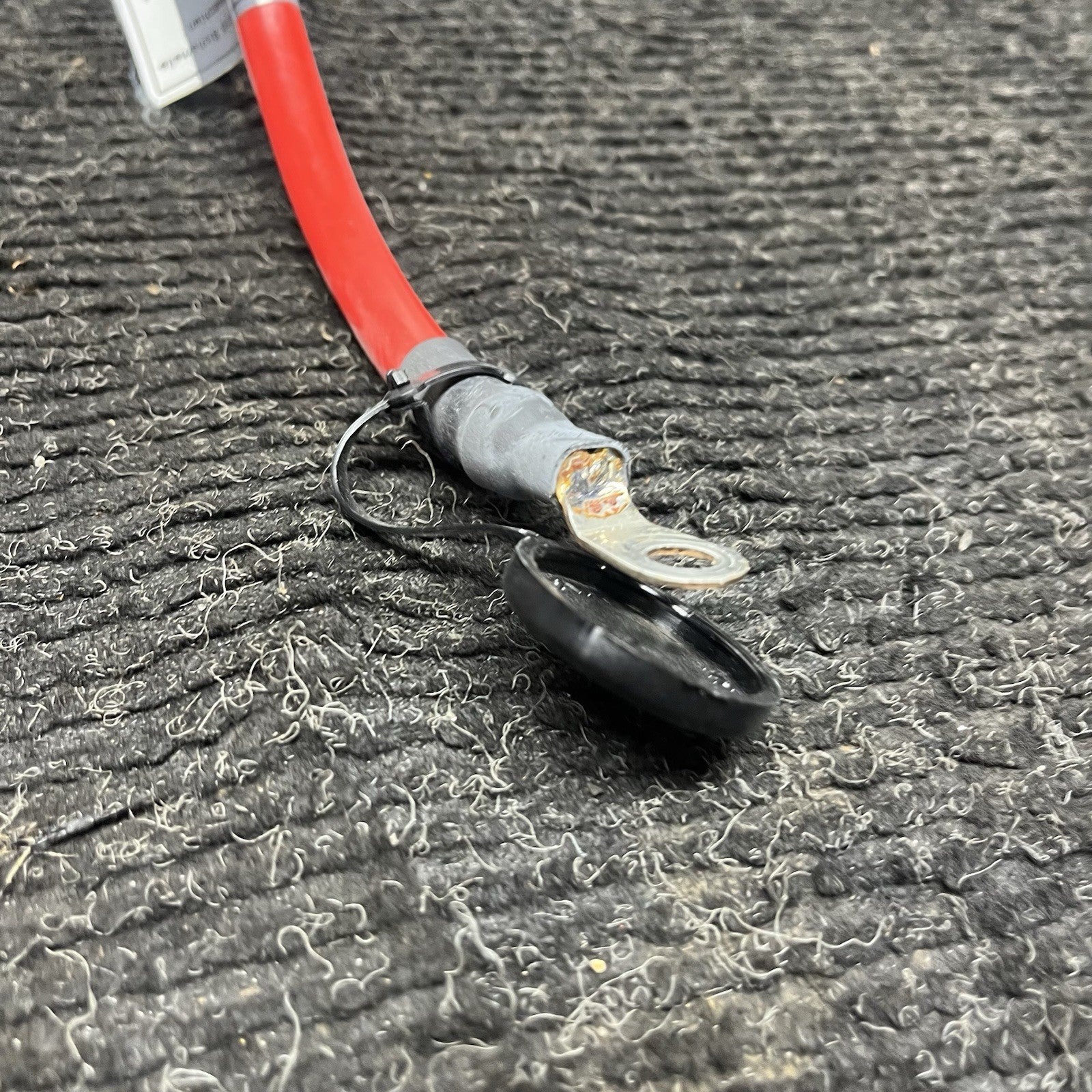 ☑️ 06-13 OEM BMW E82 E90 E92 E88 Battery Plus Pole Terminal Positive Red Cable
