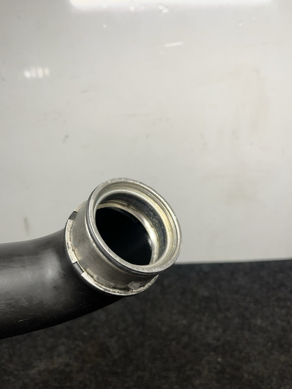 ☑️ 07-13 Bmw E82 E90 E92 135I 335I Intercooler Charge Pipe Intake Pipe Tube Oem