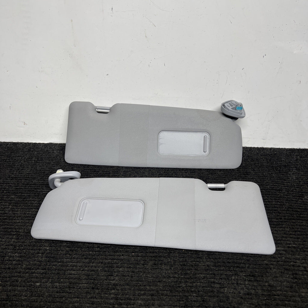 ☑️ BMW E82 128 135 Left Driver Upper Sun Shade Visor Blind Trim Set Cover Oem
